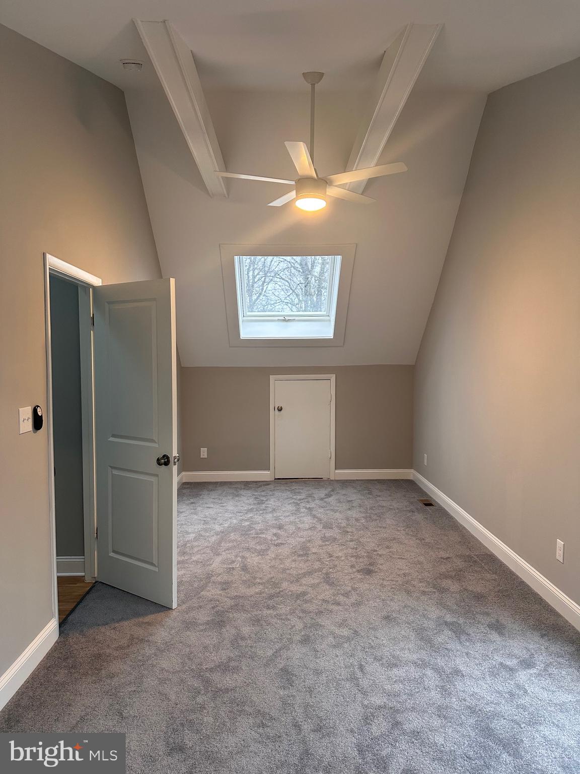 OYSTER HARBOR - Residential