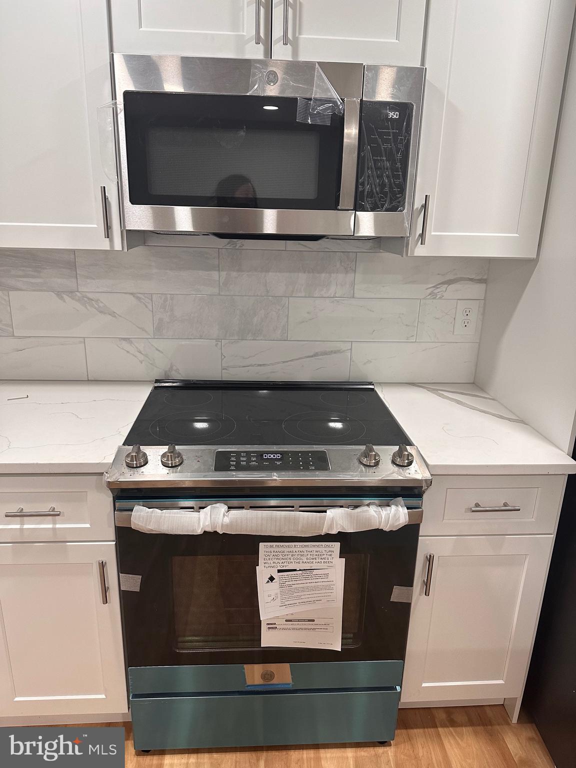 OYSTER HARBOR - Residential