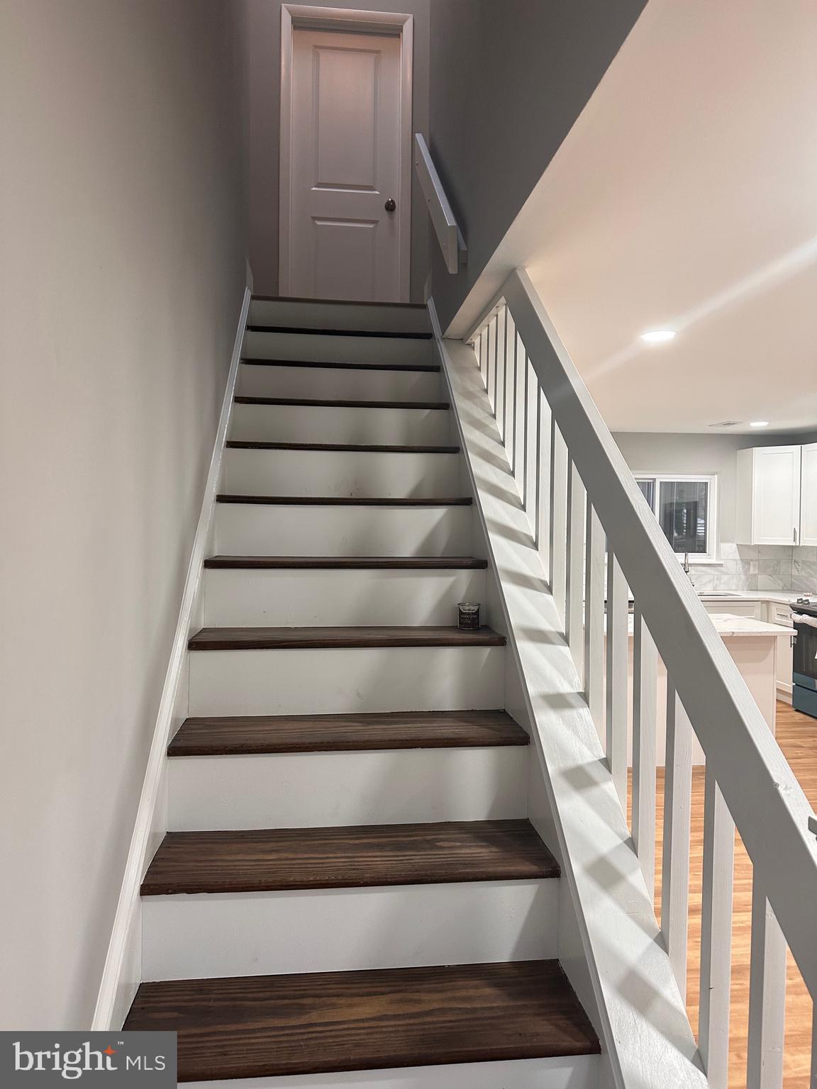 OYSTER HARBOR - Residential