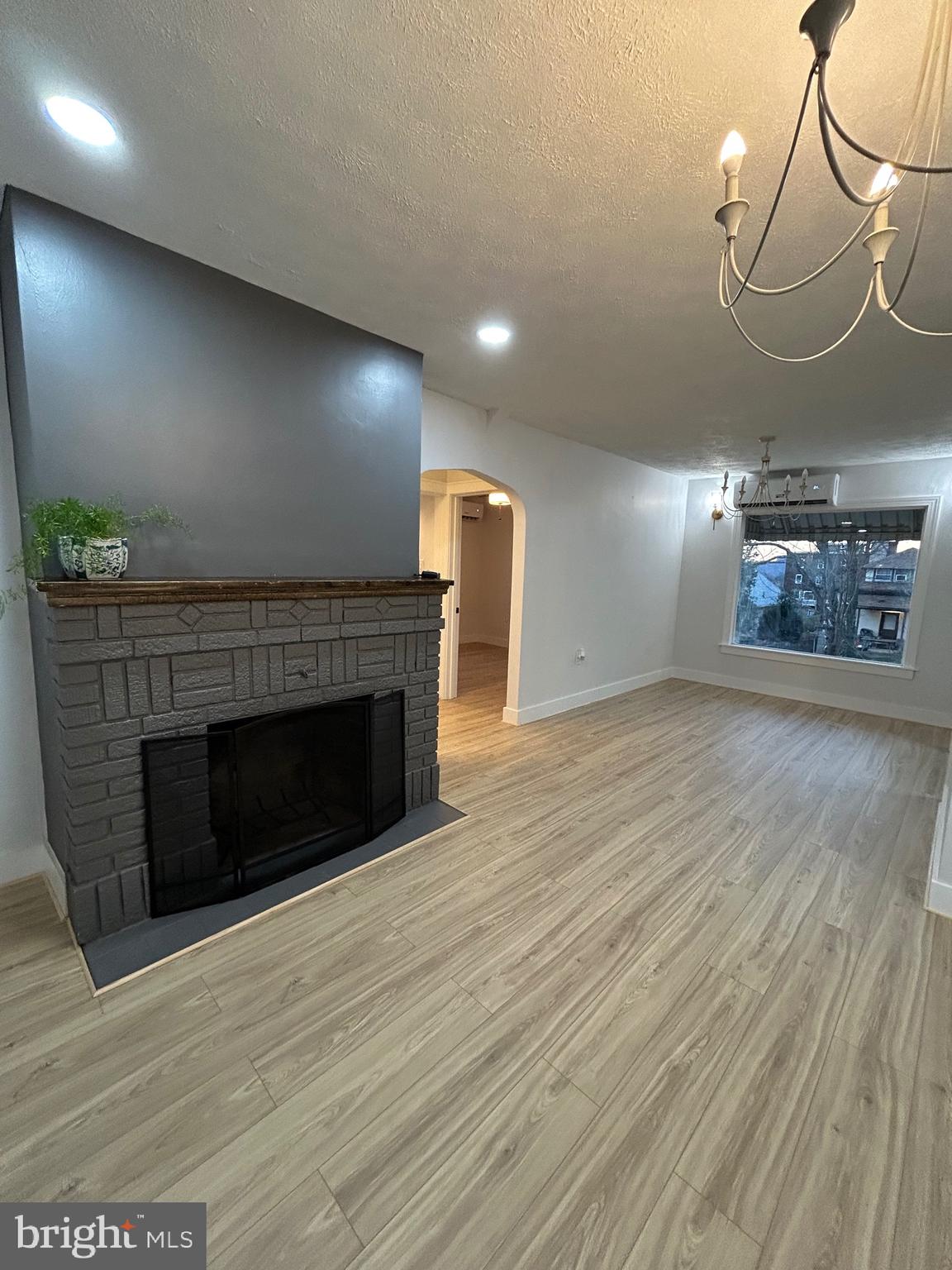 NORTH END - Residential