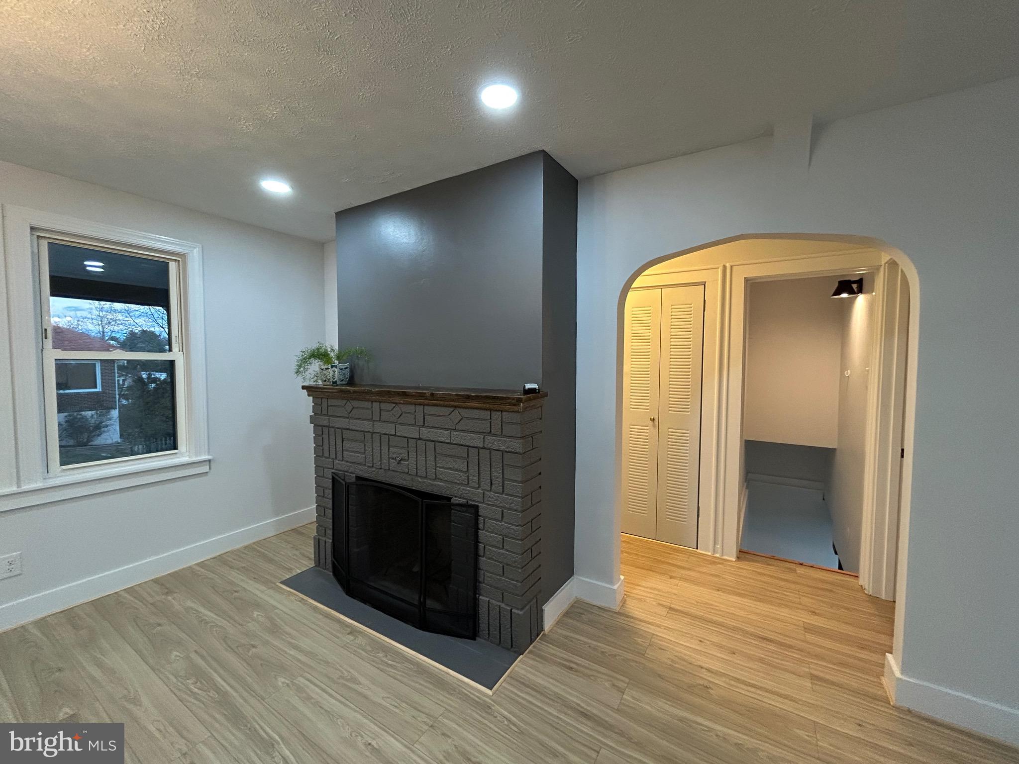 NORTH END - Residential