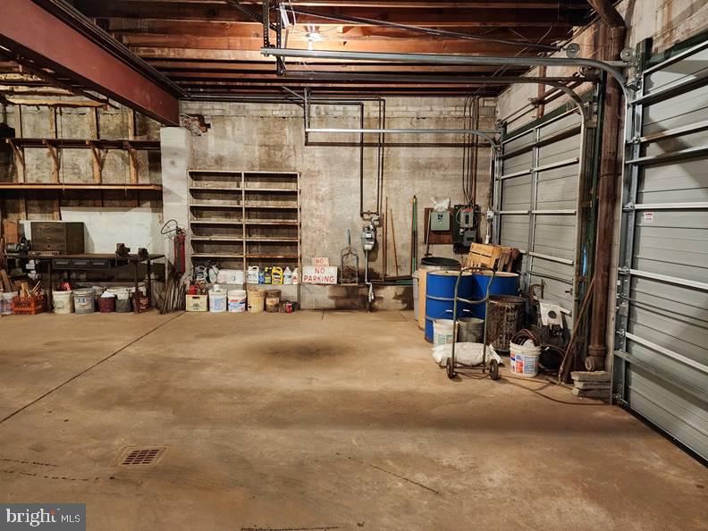 HARROWGATE - Commercial Sale