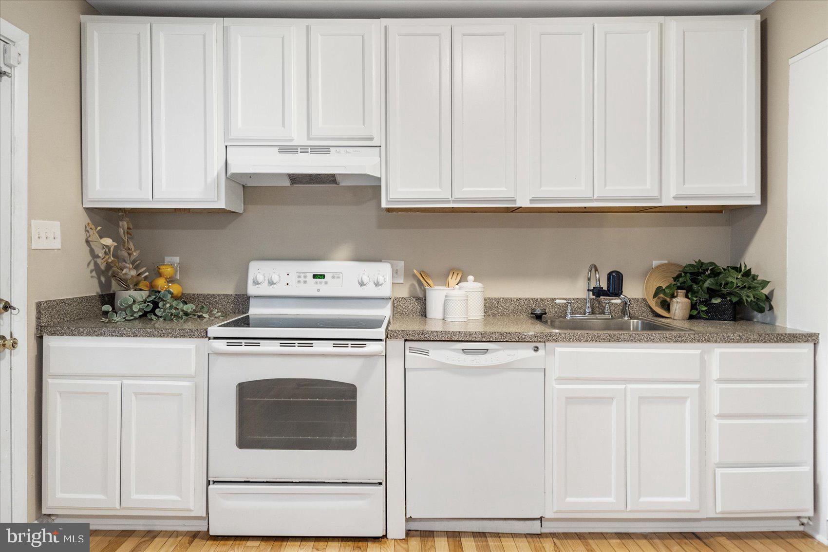 STILLMEADOWS - Residential