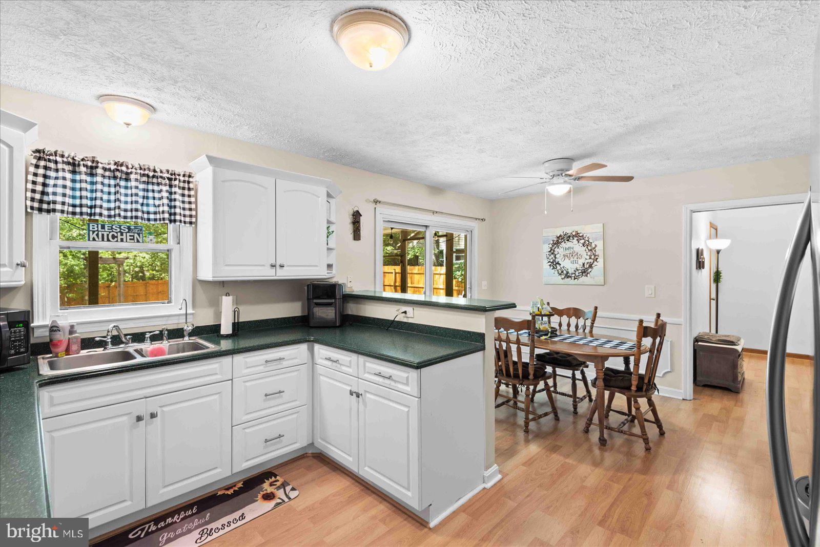 LAKE CAROLINE - Residential