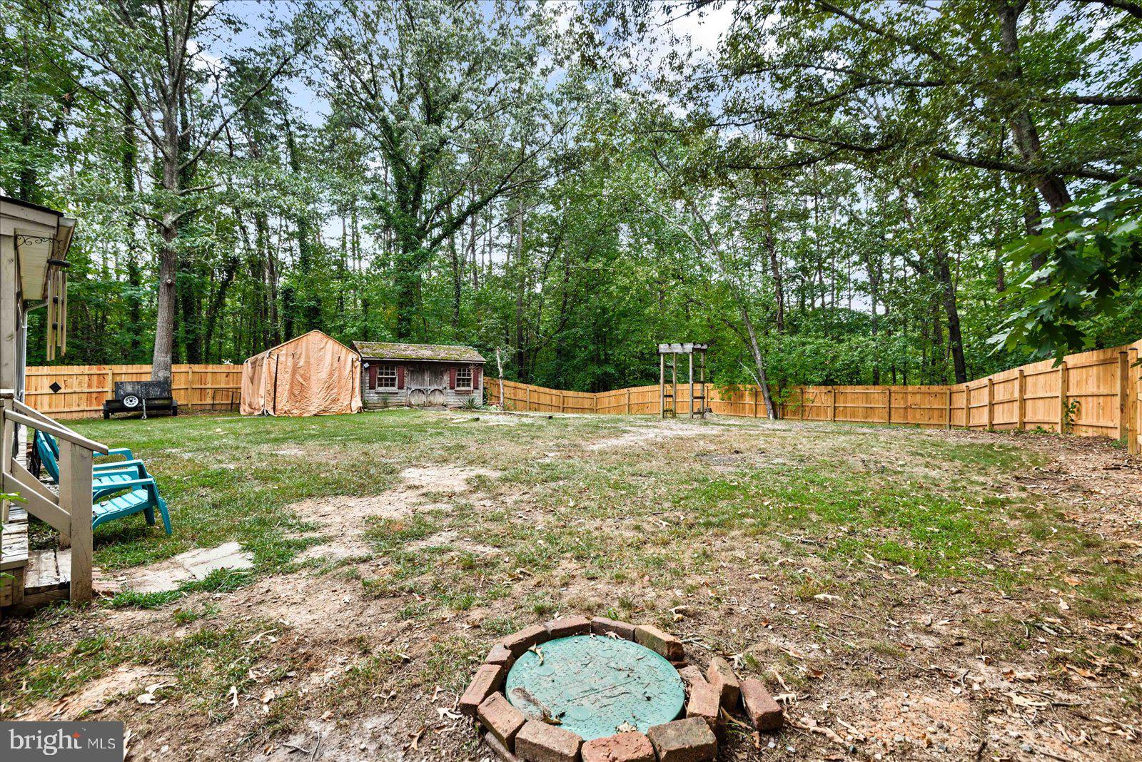 LAKE CAROLINE - Residential