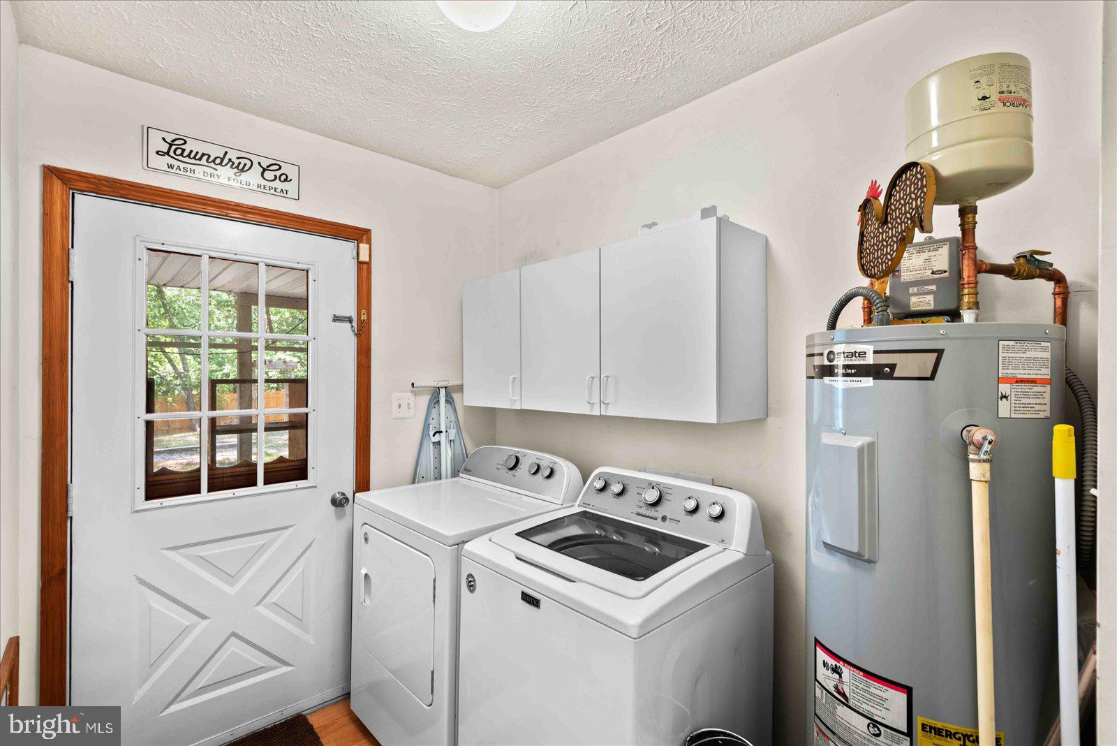 LAKE CAROLINE - Residential