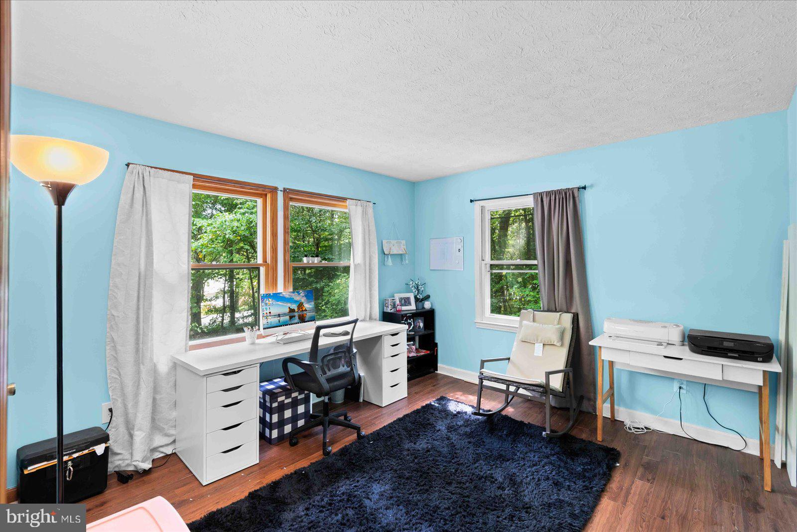 LAKE CAROLINE - Residential