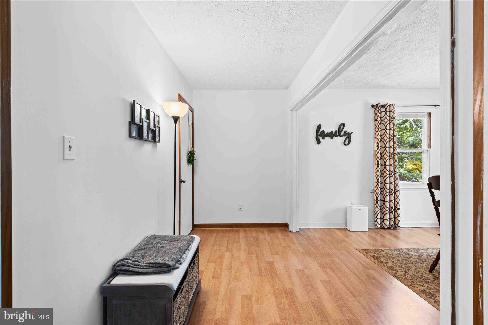 LAKE CAROLINE - Residential