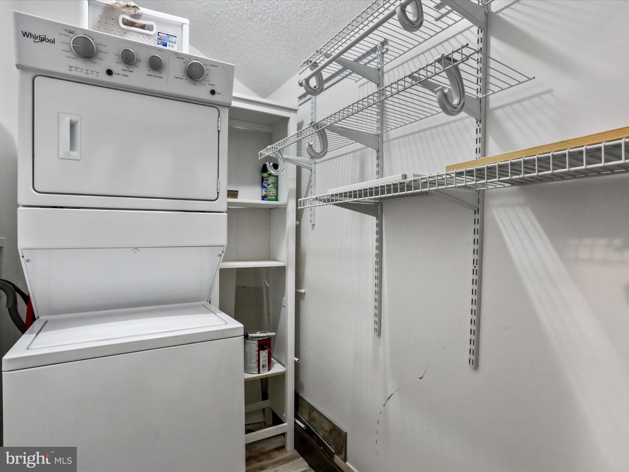 THE WOODS - Residential