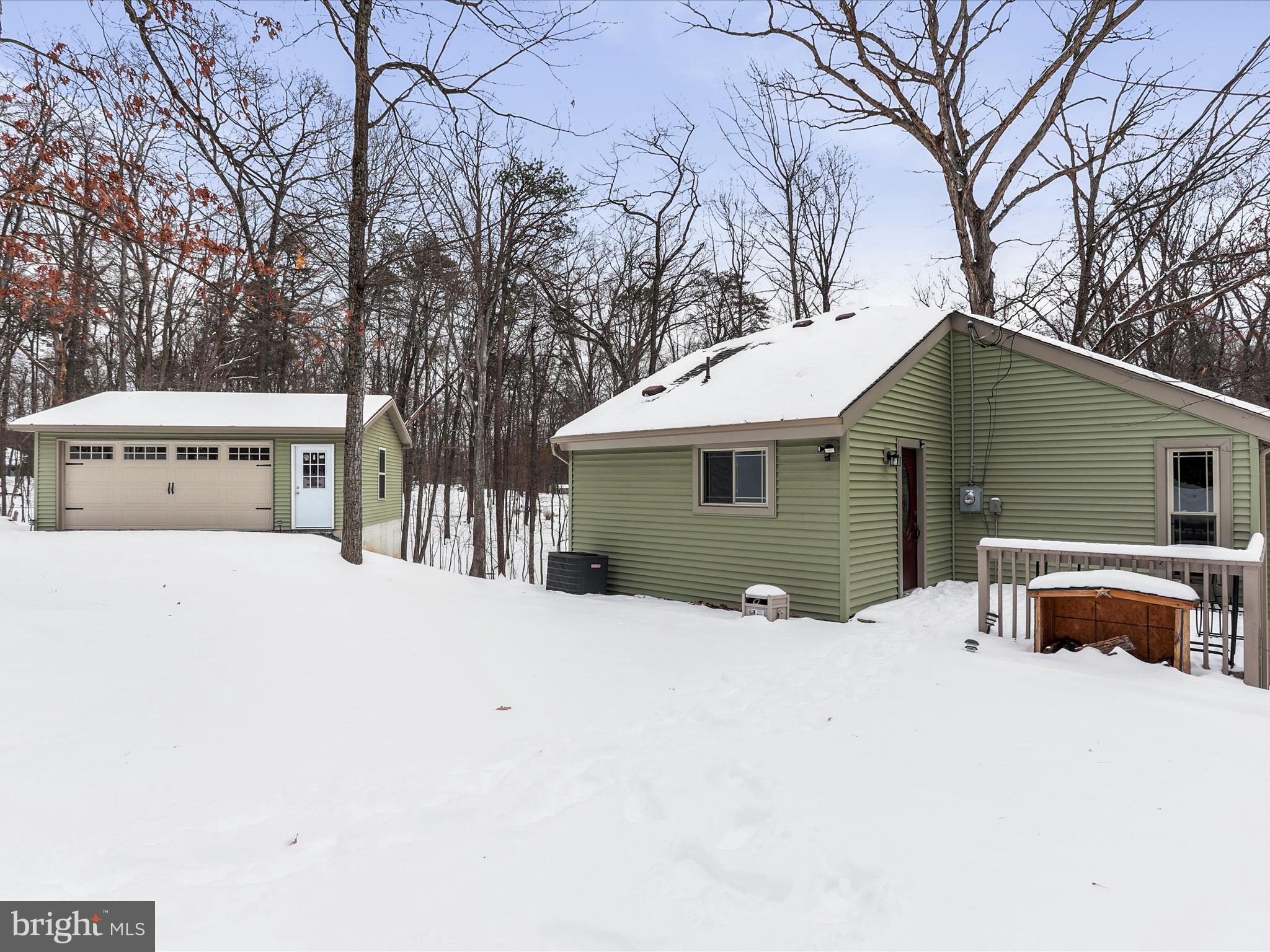 THE WOODS - Residential