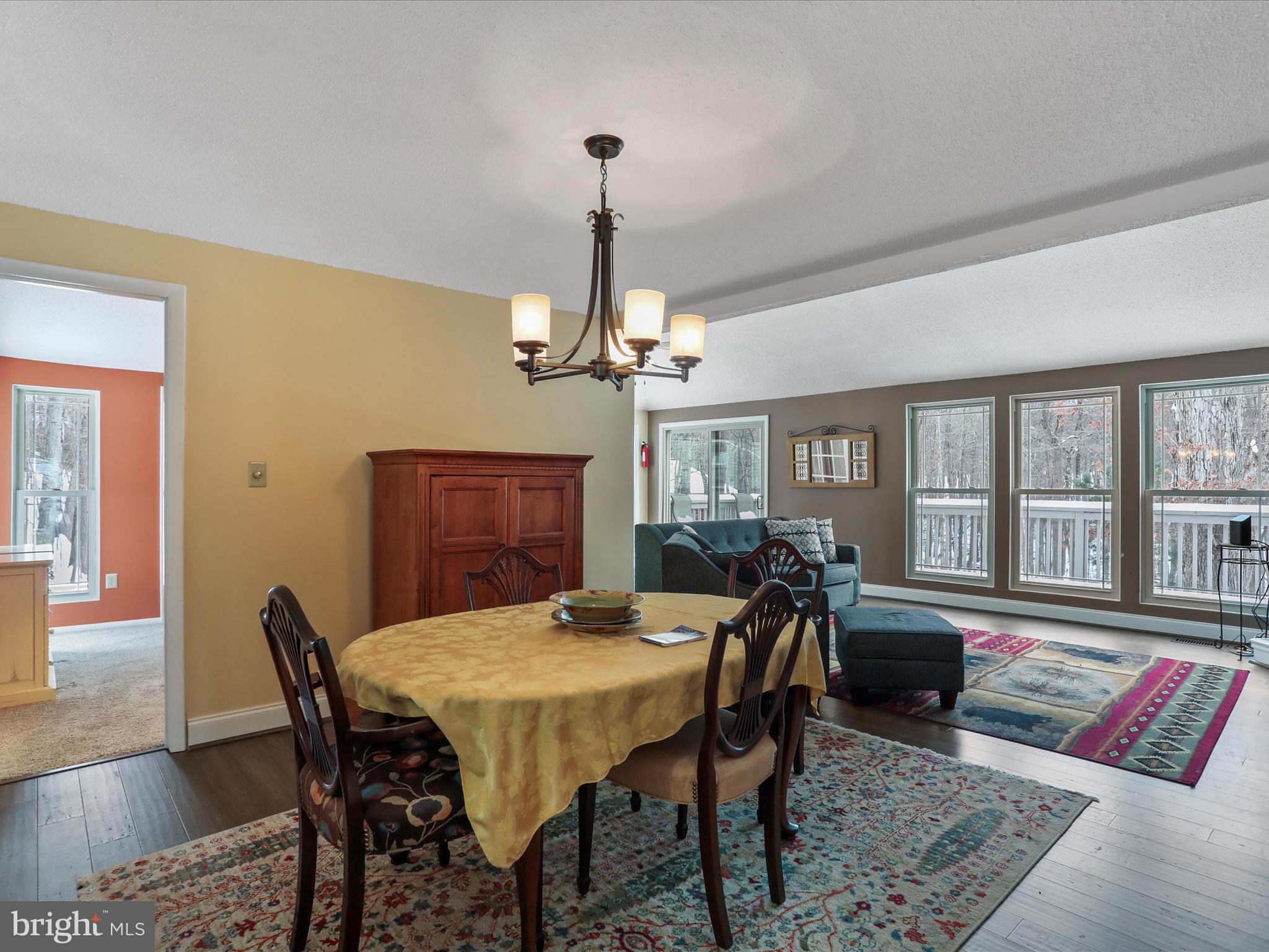 THE WOODS - Residential