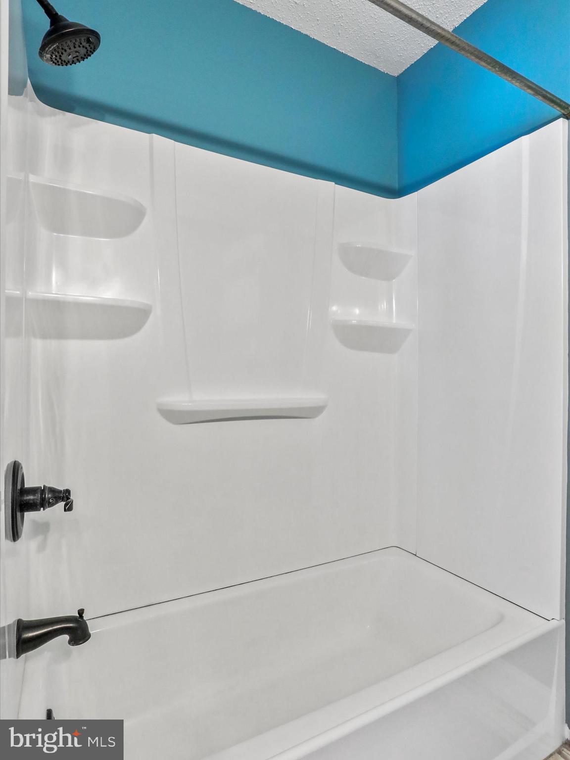 THE WOODS - Residential