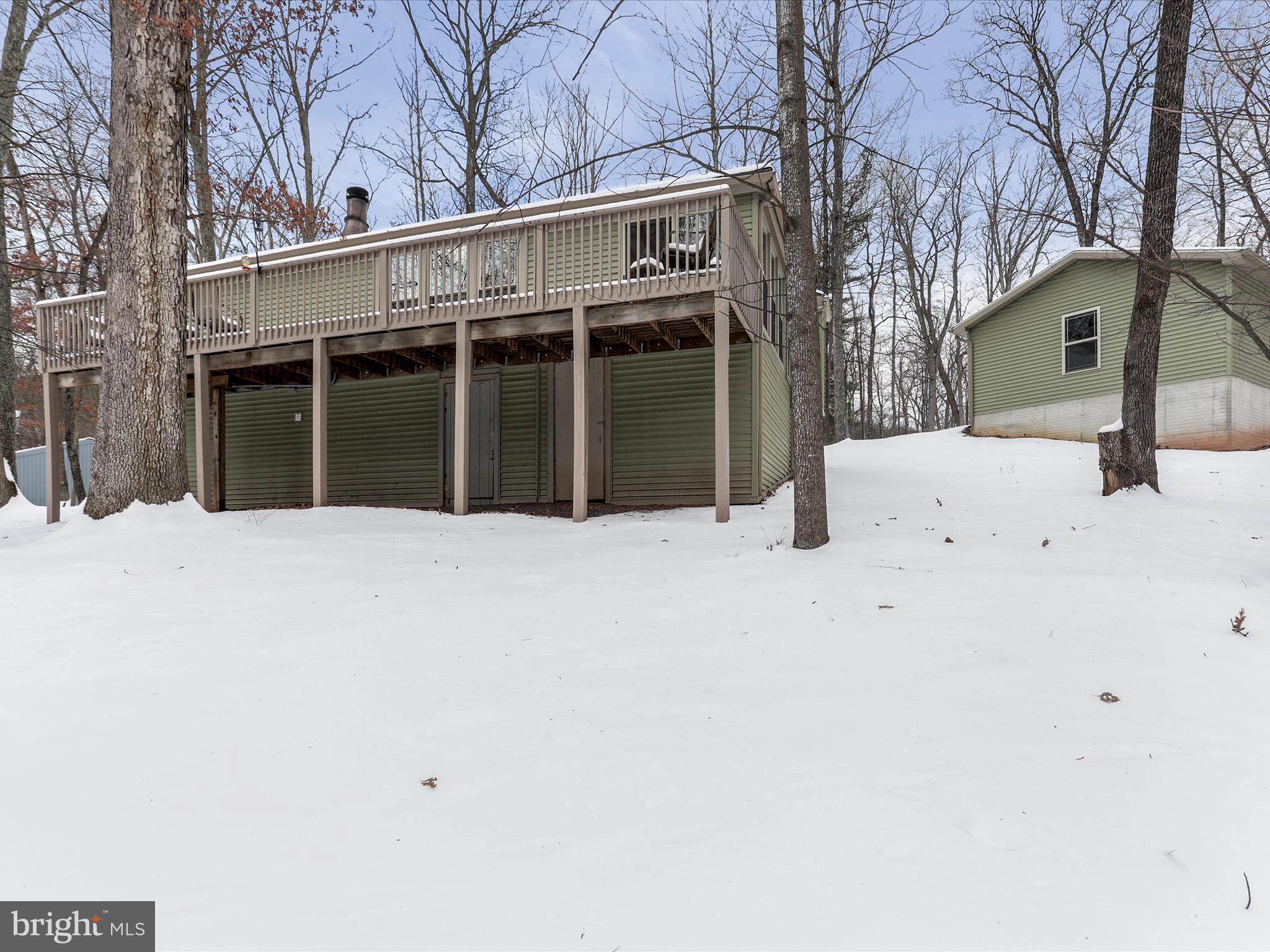 THE WOODS - Residential