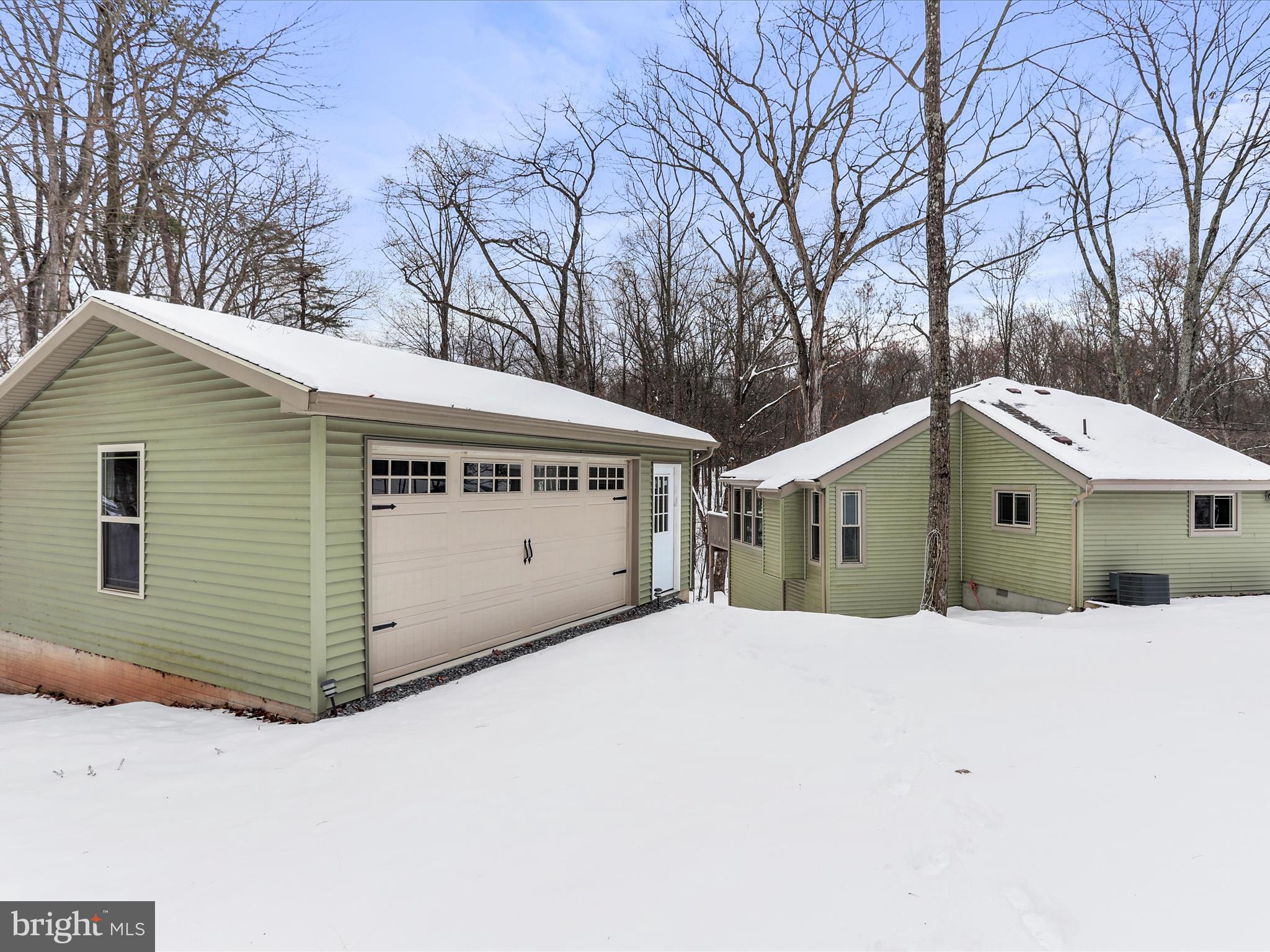 THE WOODS - Residential