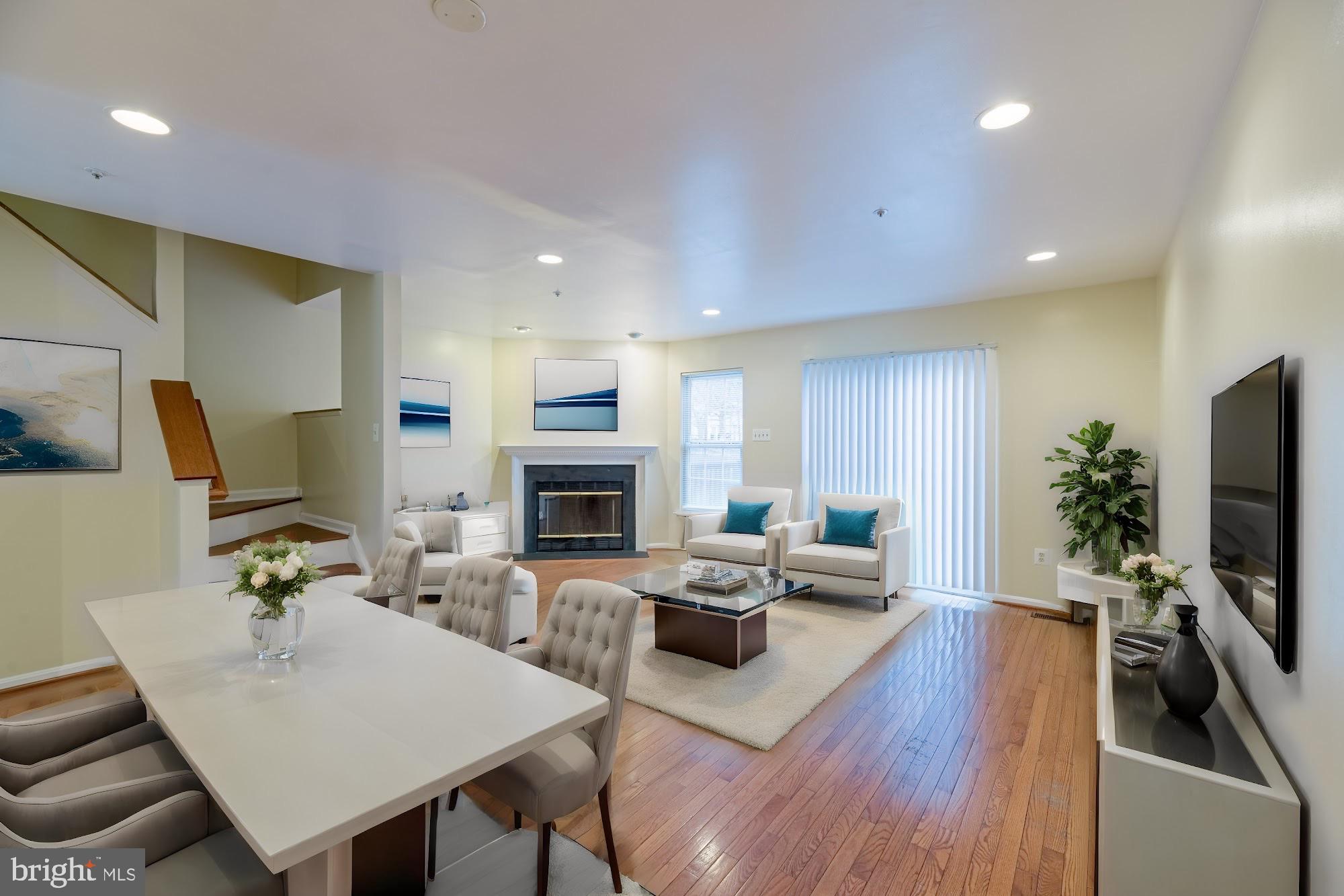 SUMMIT CREEK - Residential Lease