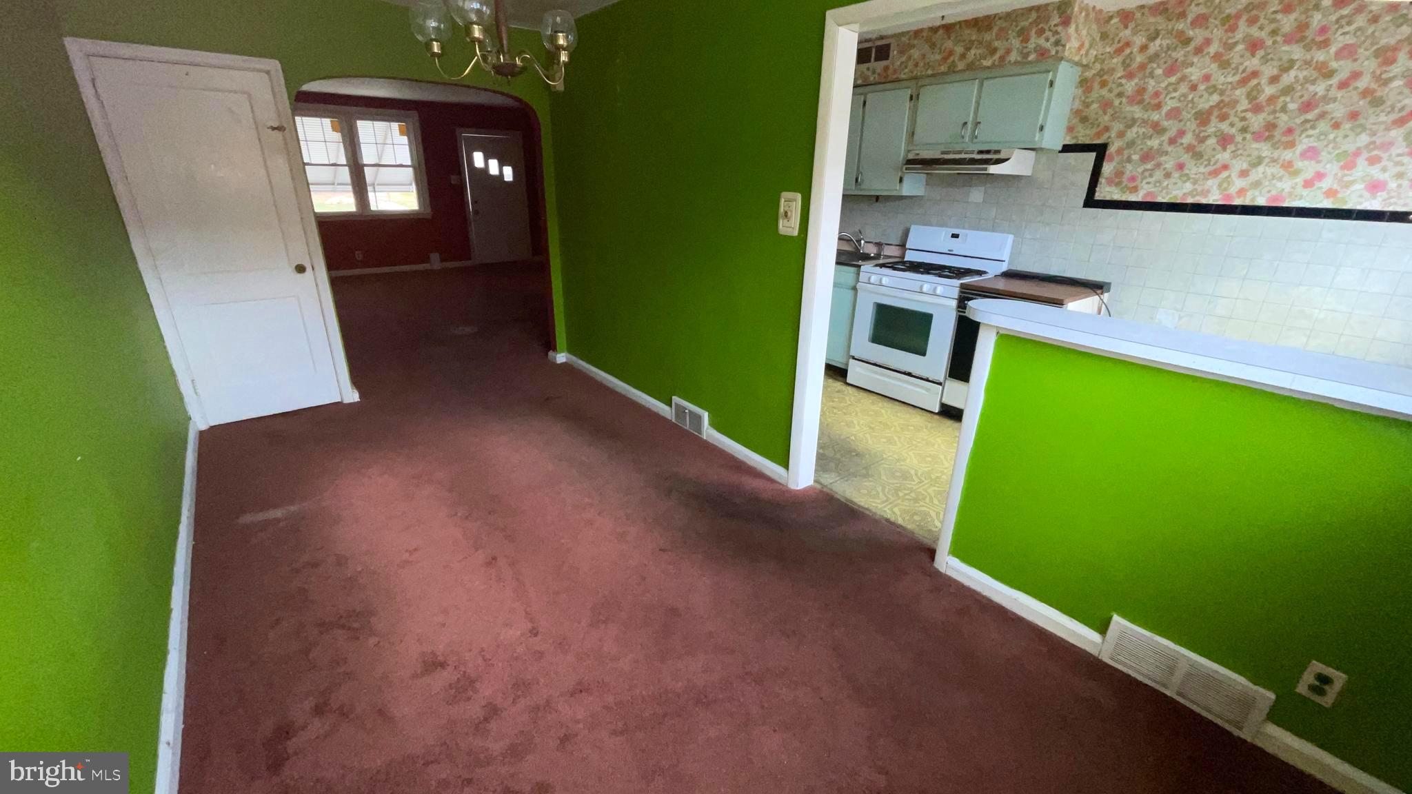 3042 FAIRFIELD STREET