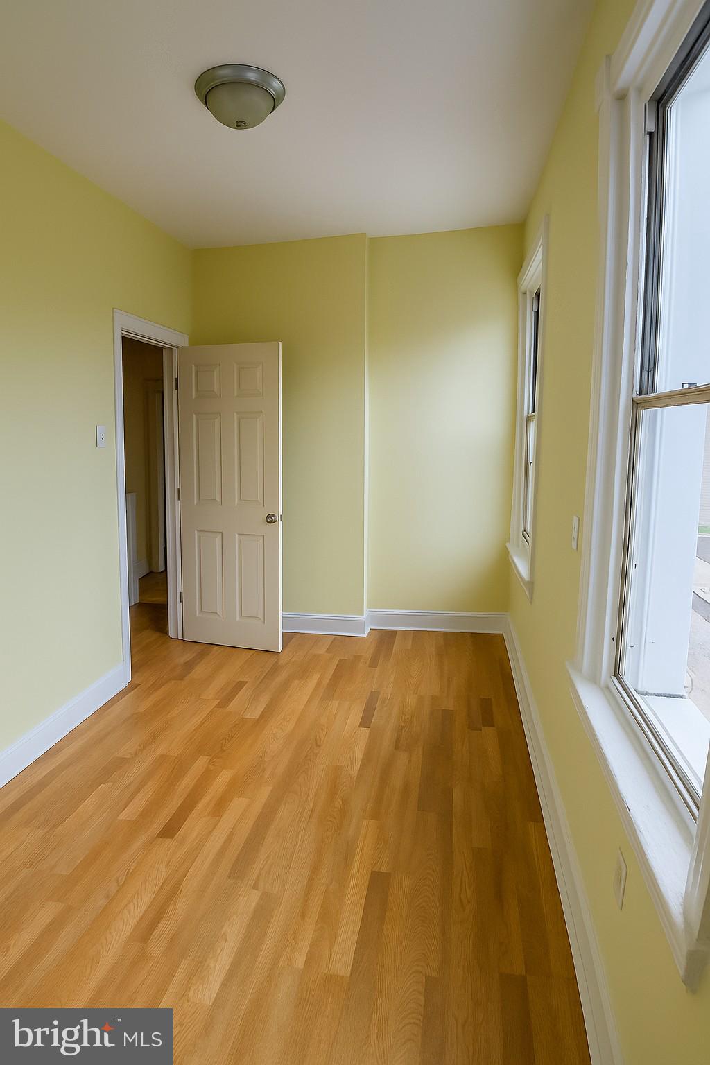 MILL CREEK - Residential