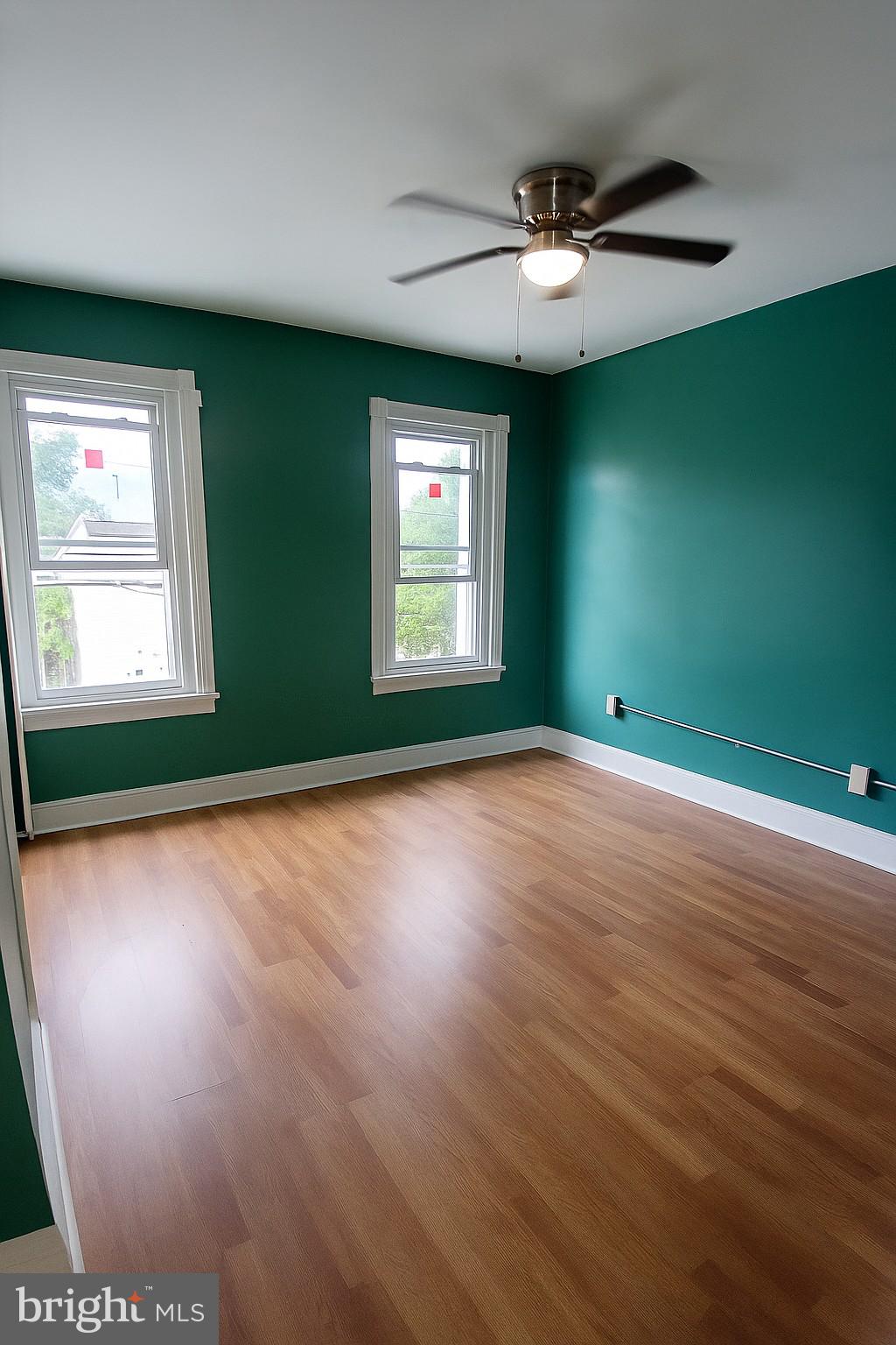 MILL CREEK - Residential