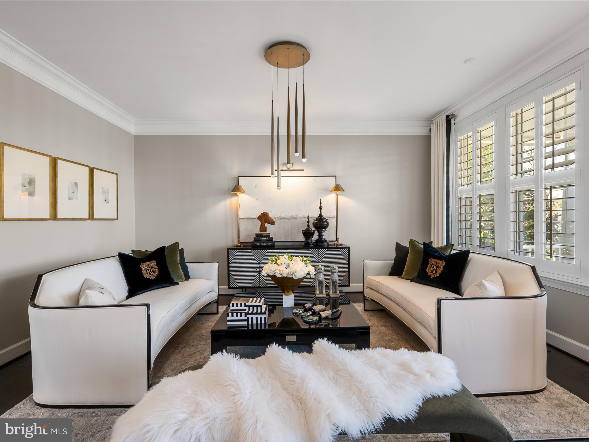 HUNTLEIGH AT CREIGHTON FARMS - Residential