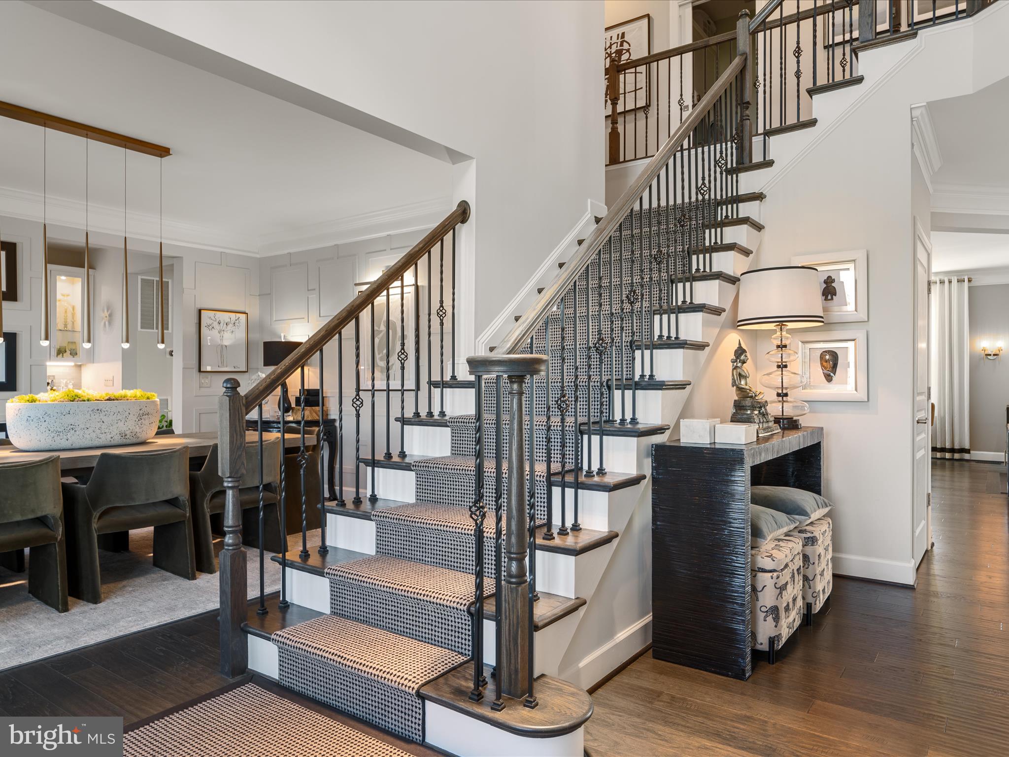 HUNTLEIGH AT CREIGHTON FARMS - Residential