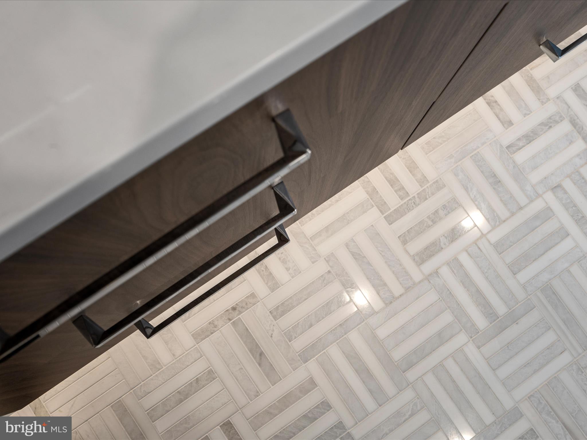 HUNTLEIGH AT CREIGHTON FARMS - Residential