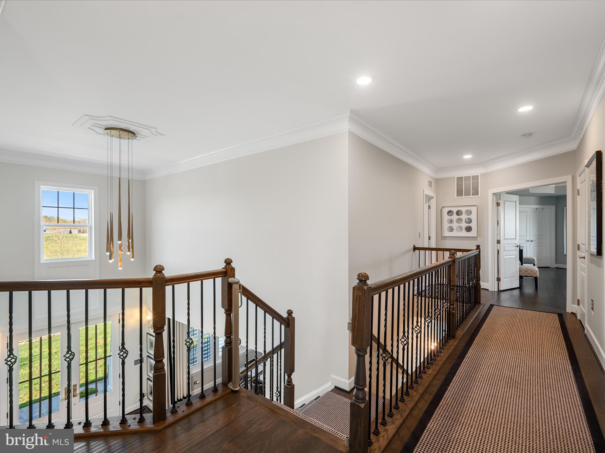 HUNTLEIGH AT CREIGHTON FARMS - Residential