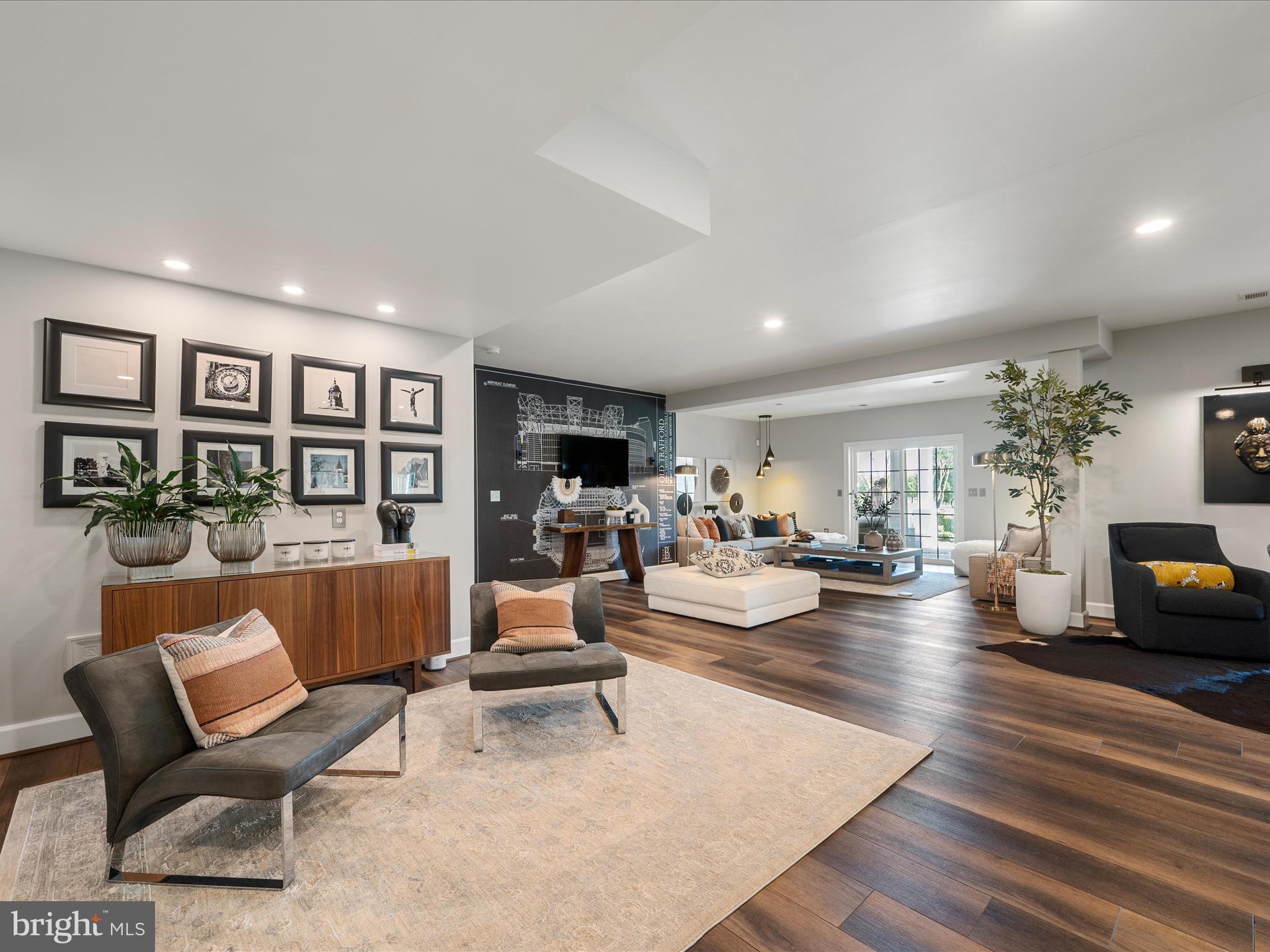 HUNTLEIGH AT CREIGHTON FARMS - Residential