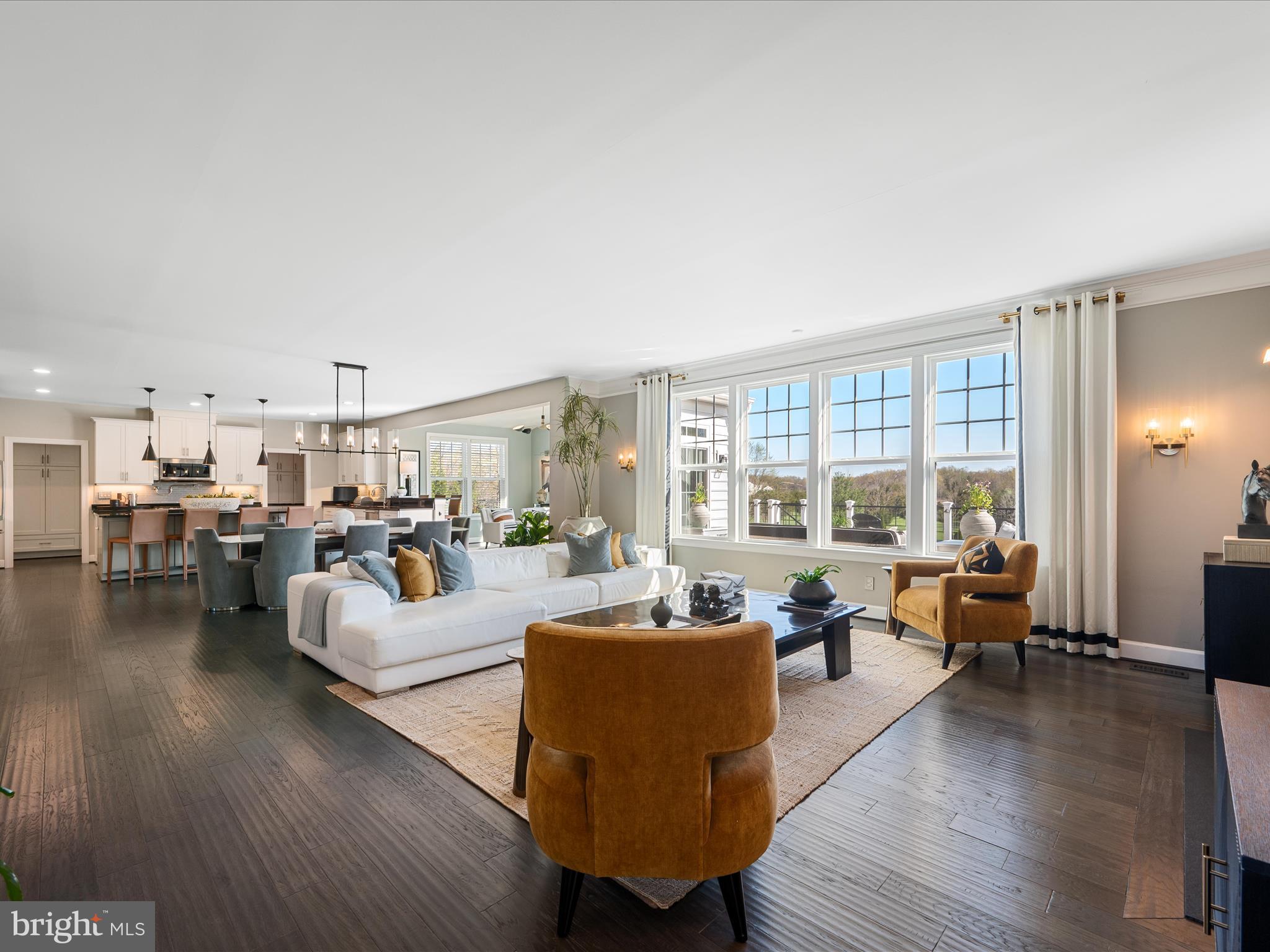 HUNTLEIGH AT CREIGHTON FARMS - Residential