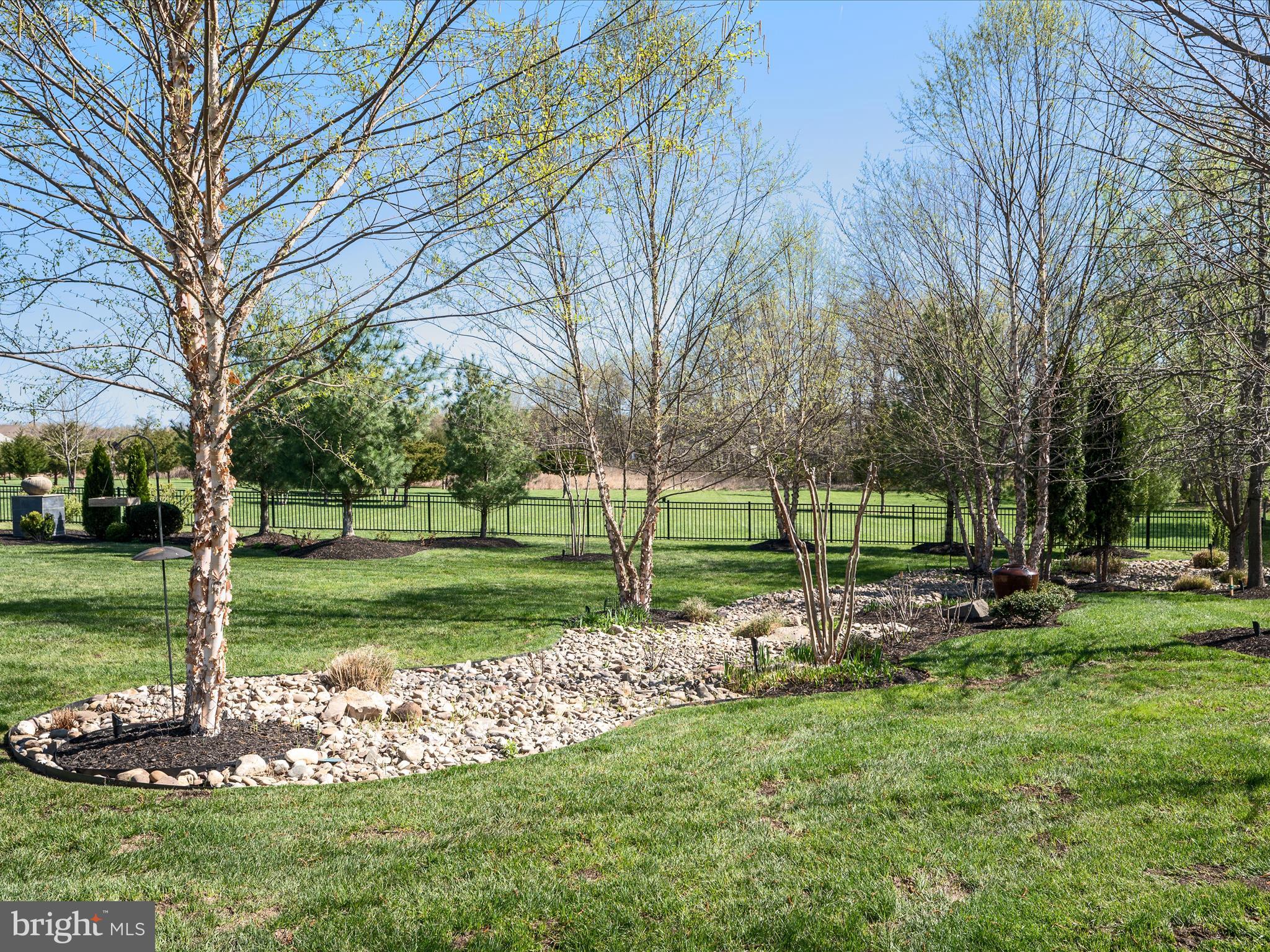 HUNTLEIGH AT CREIGHTON FARMS - Residential