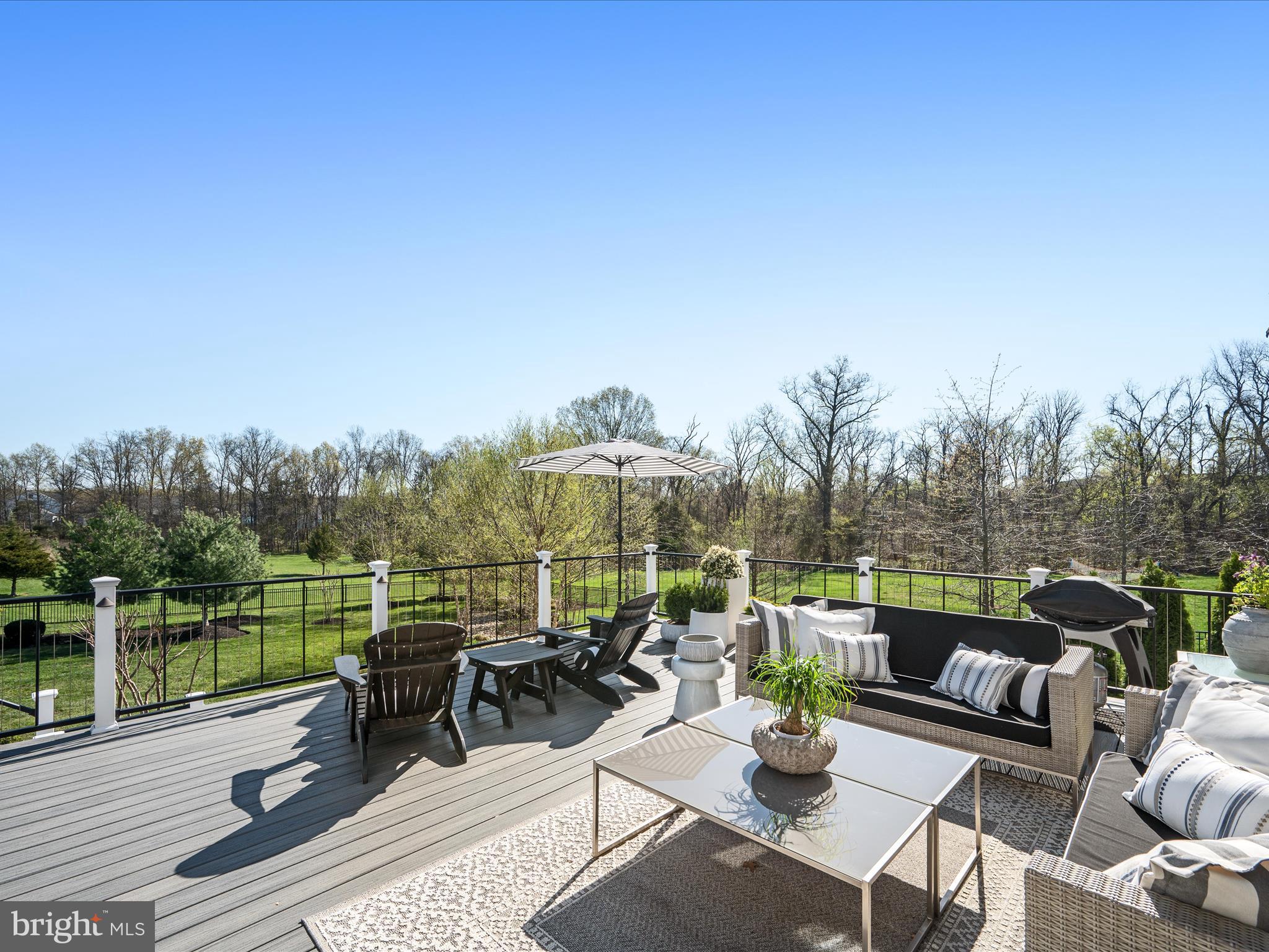 HUNTLEIGH AT CREIGHTON FARMS - Residential