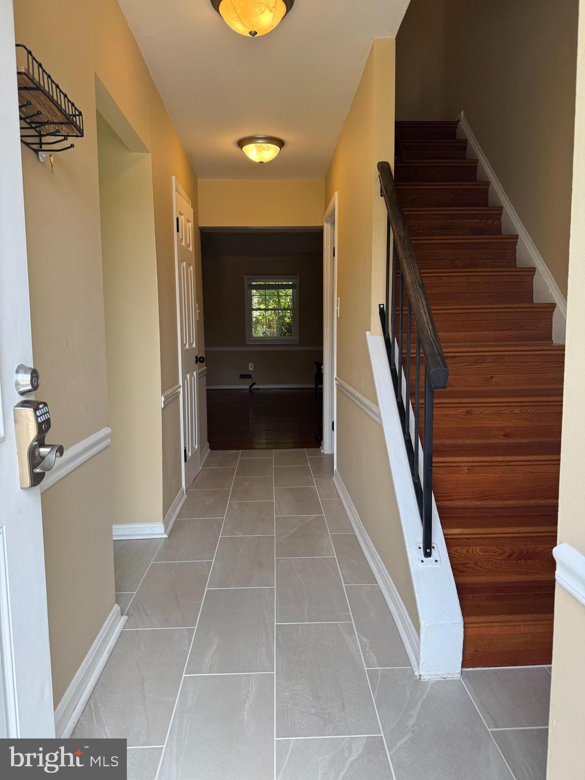 2035 MAYFLOWER DRIVE
