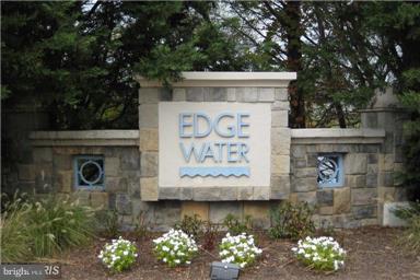 EDGEWATER AT TOWN CENTER - Residential Lease