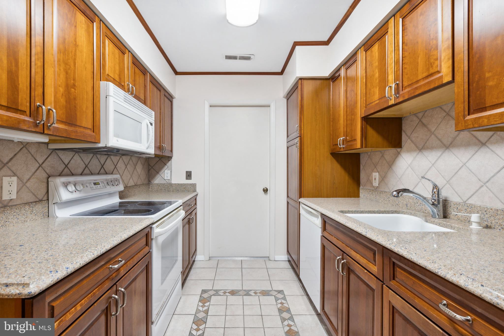 ROSSMOOR MUTUAL - Residential