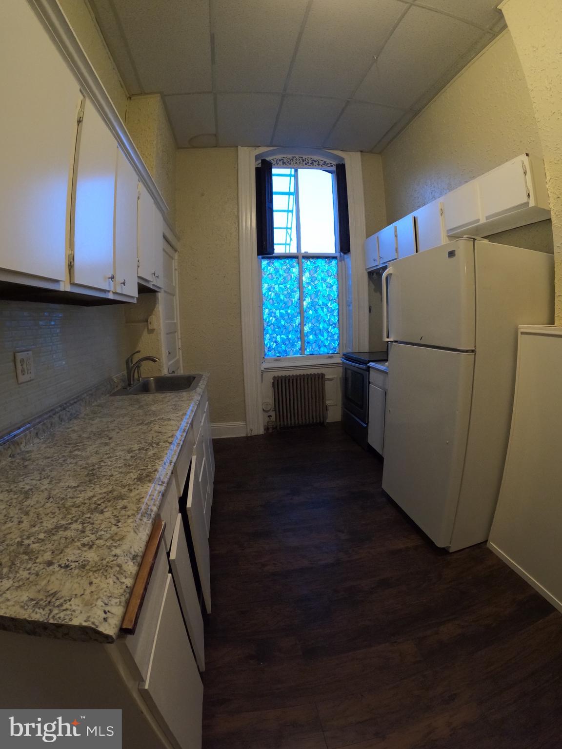 DOWNTOWN YORK - Residential Lease