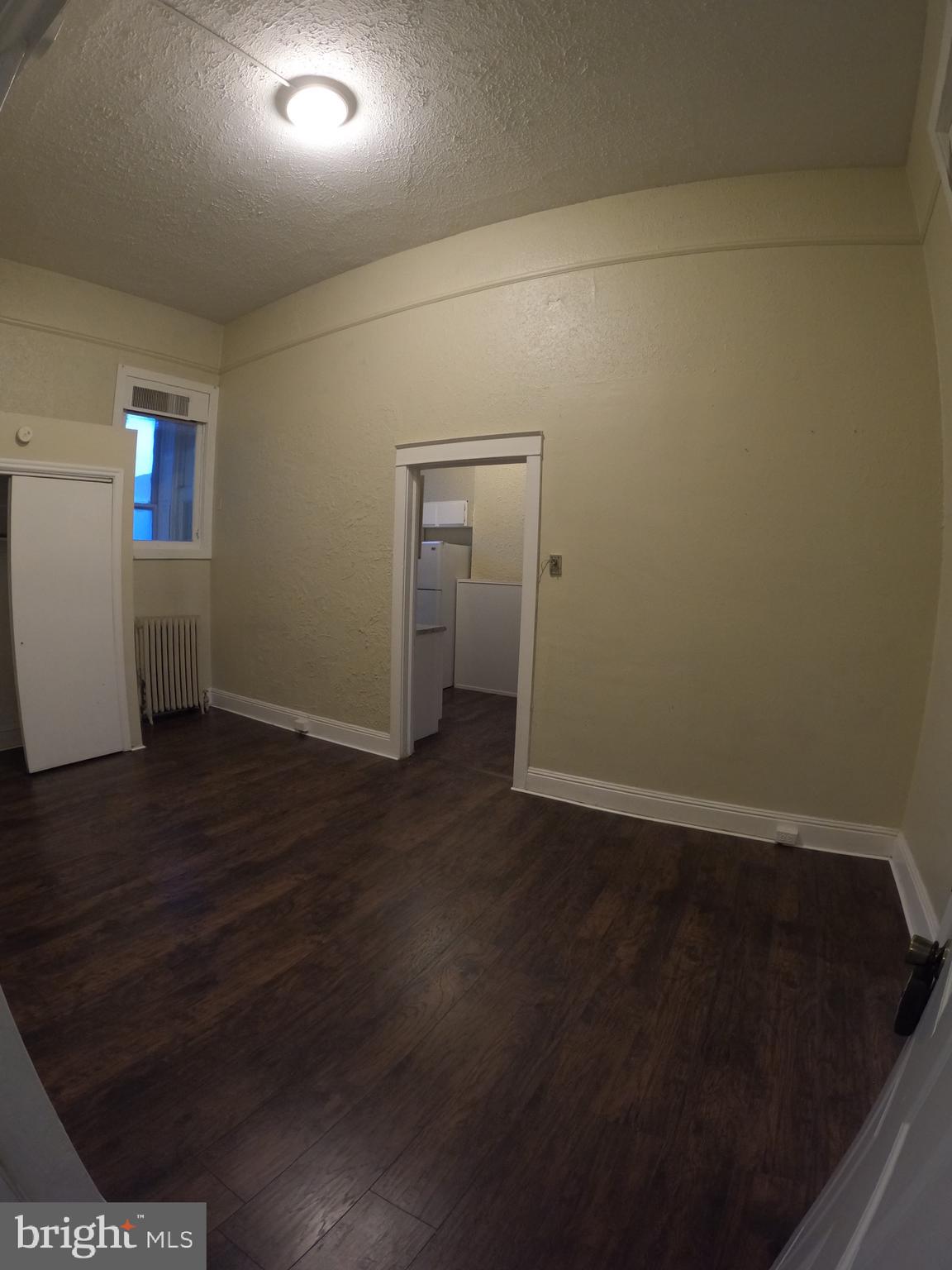 DOWNTOWN YORK - Residential Lease