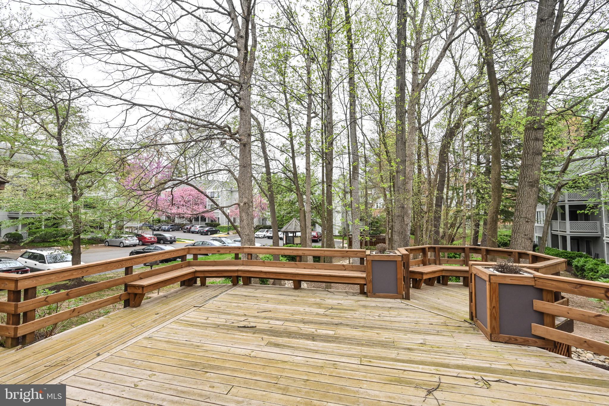 HUNTERS CROSSING - Residential