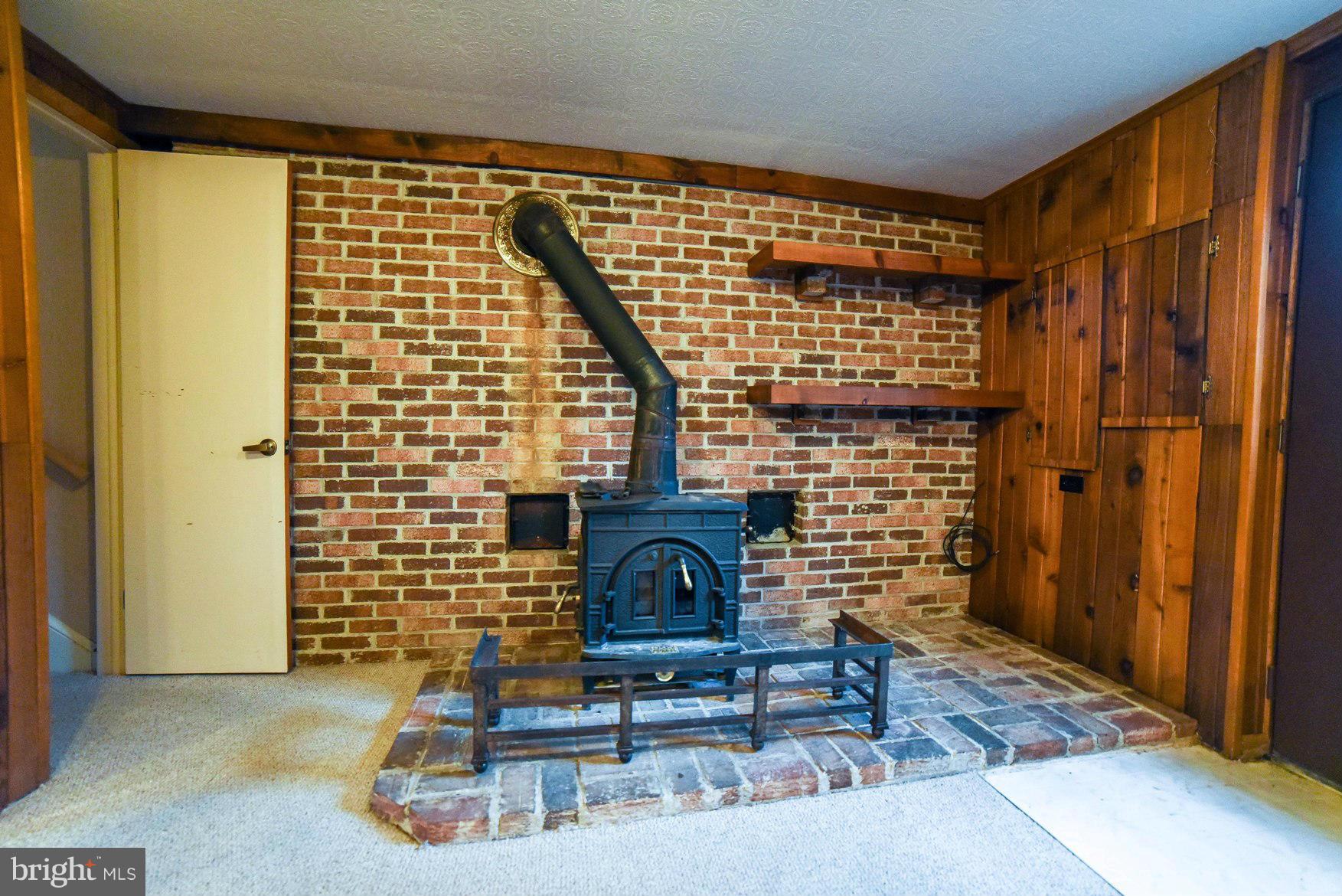 GILLENS GROVE - Residential