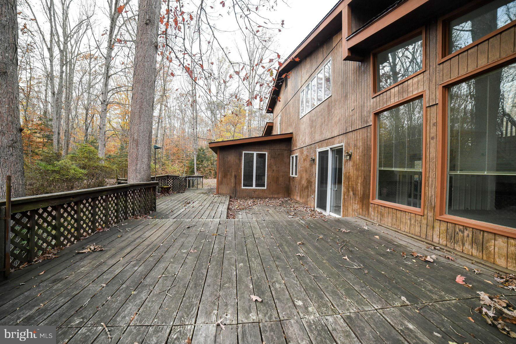 GILLENS GROVE - Residential