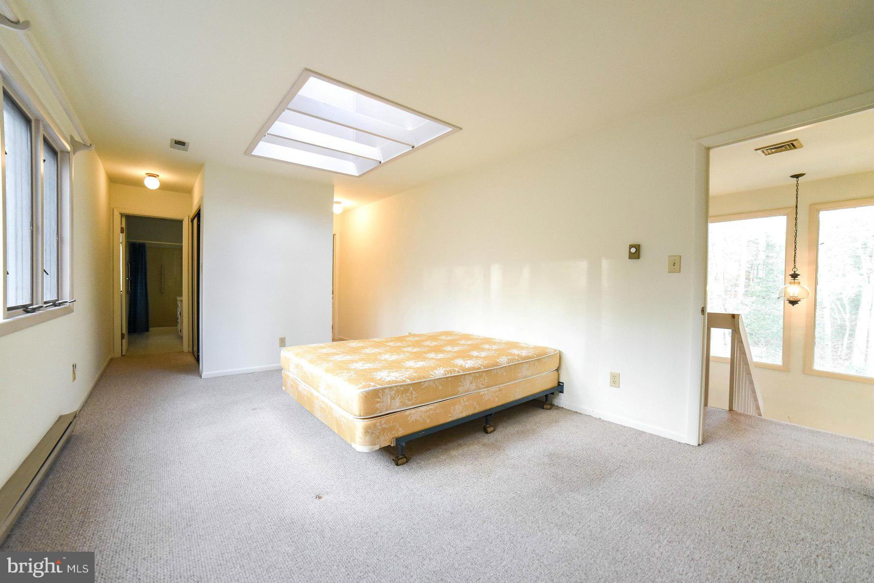 GILLENS GROVE - Residential