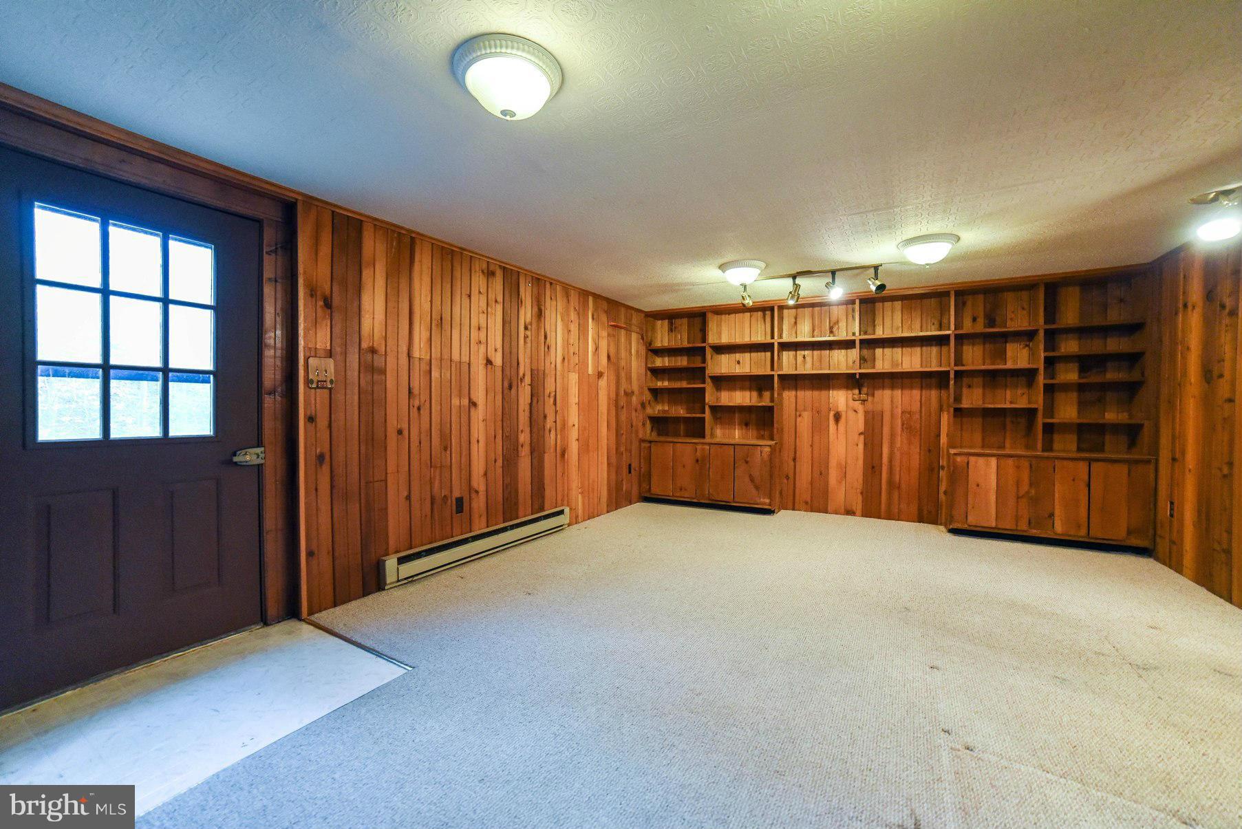 GILLENS GROVE - Residential