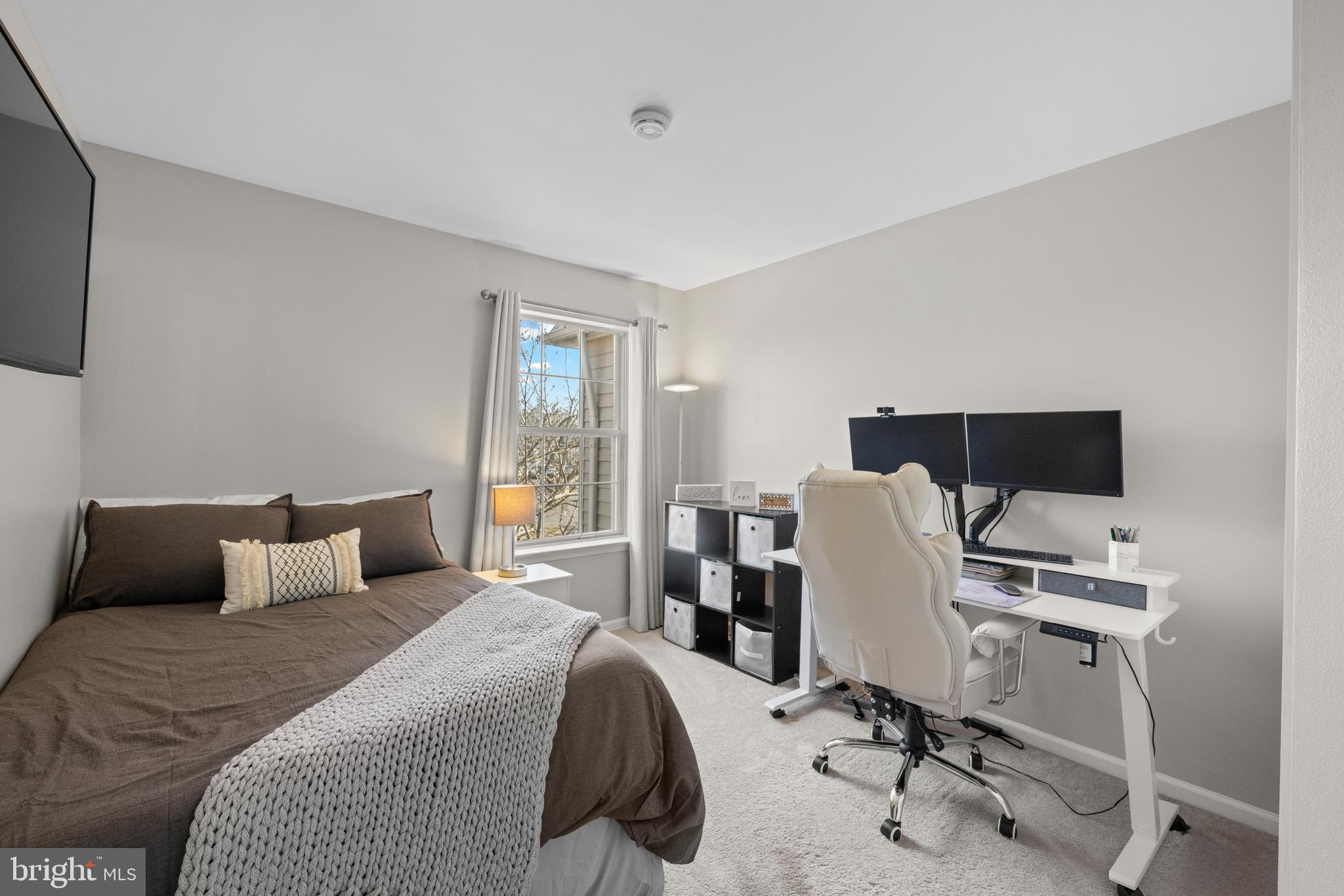 FOX RIDGE - Residential