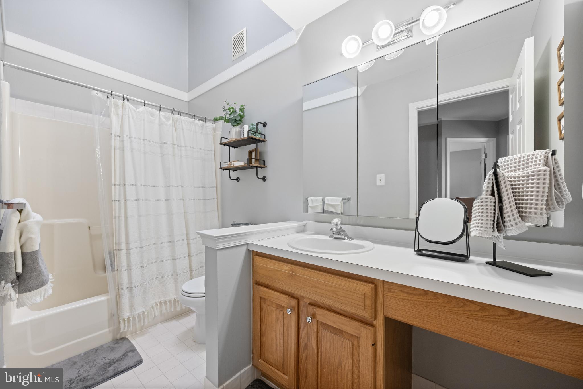 FOX RIDGE - Residential