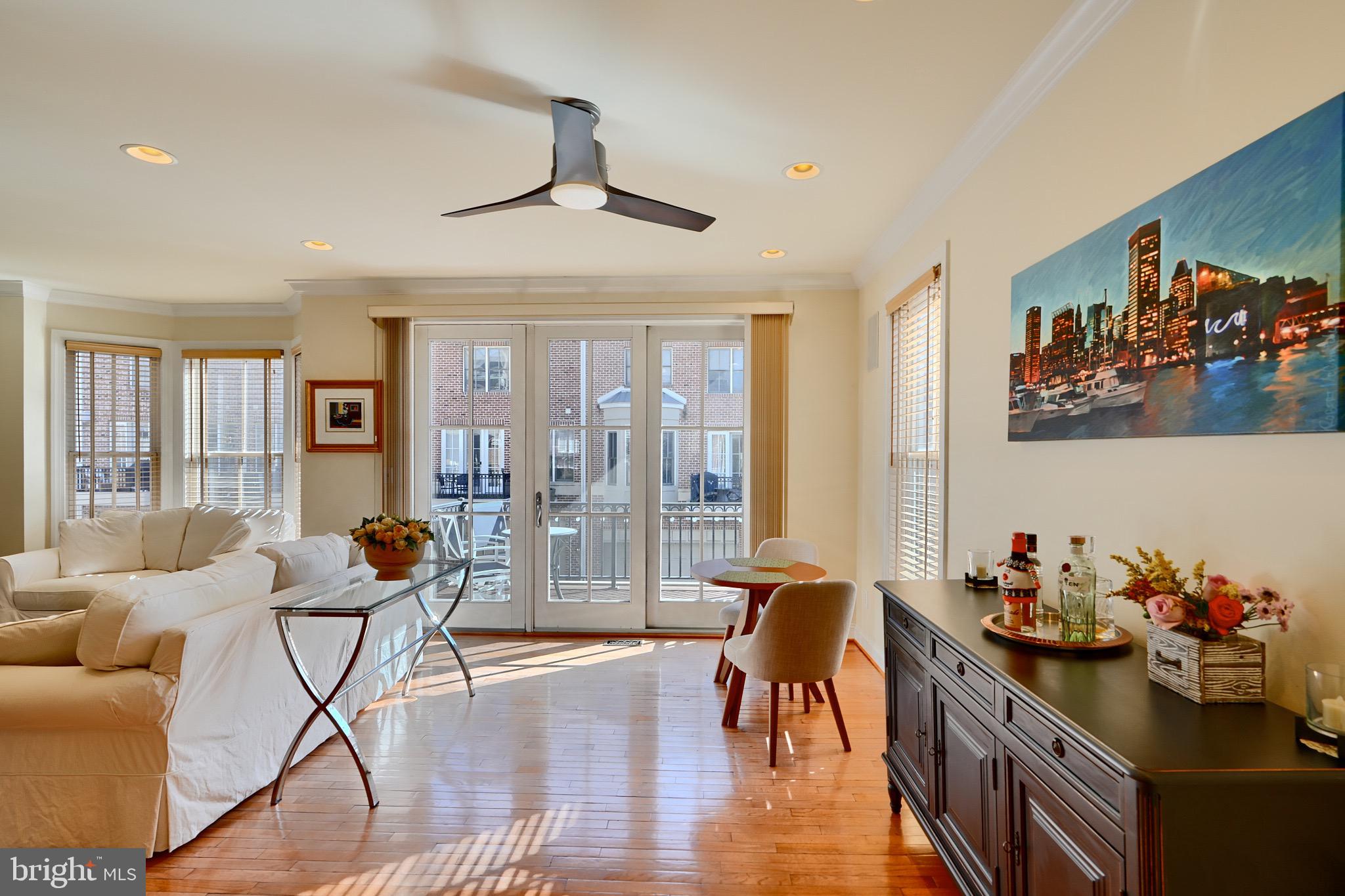 LIGHTHOUSE POINT - Residential