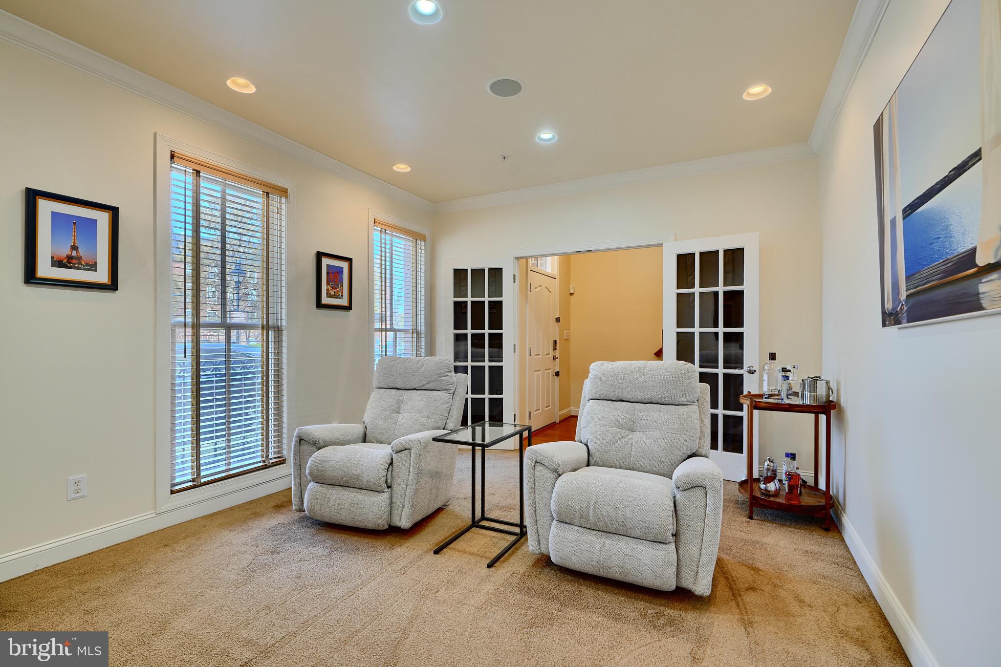 LIGHTHOUSE POINT - Residential