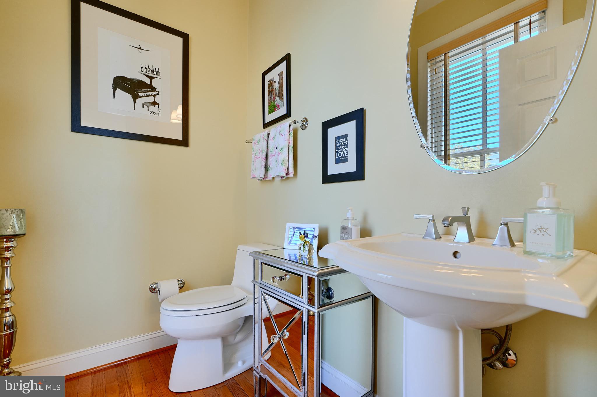 LIGHTHOUSE POINT - Residential