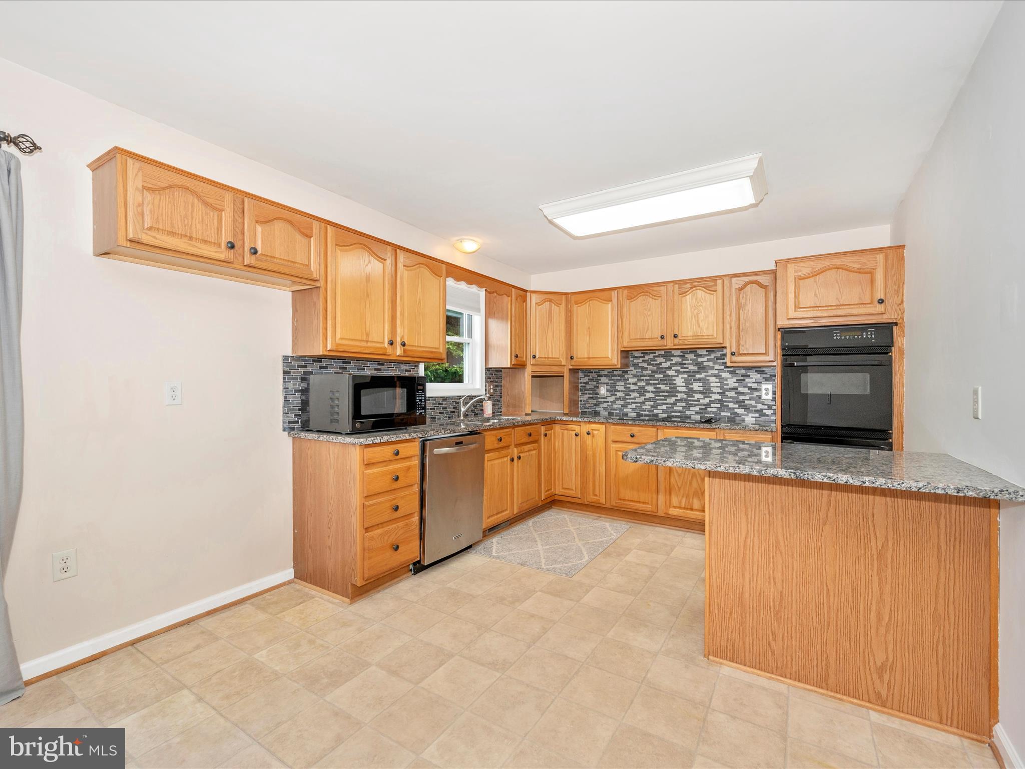 KEEDYSVILLE - Residential