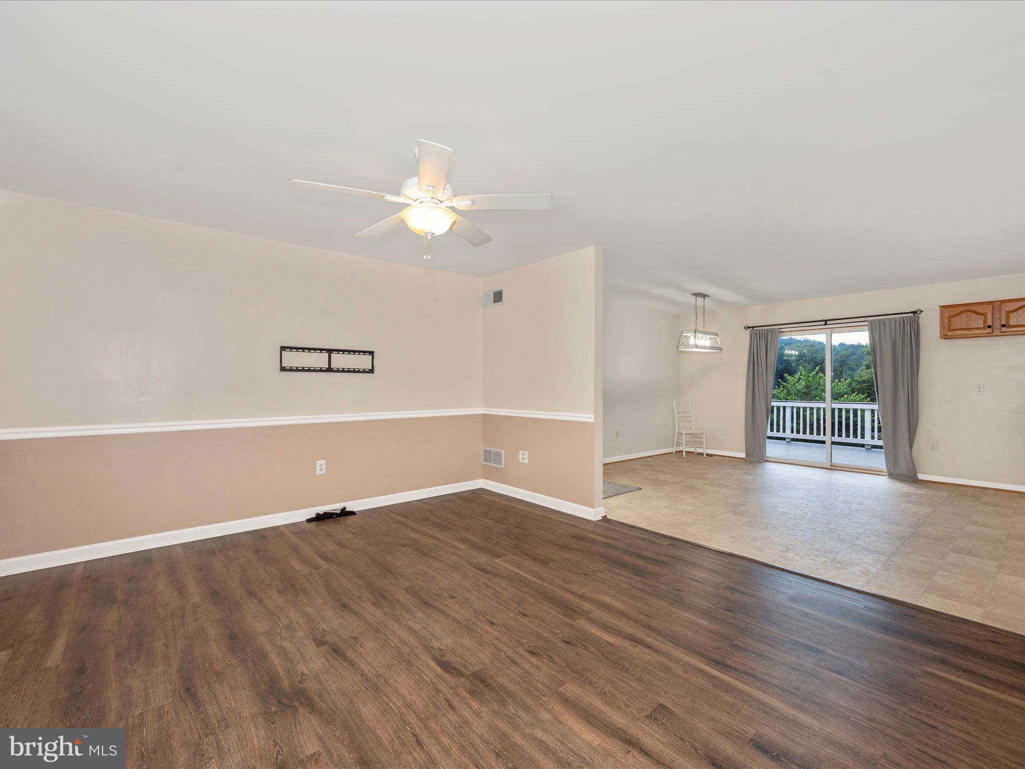 KEEDYSVILLE - Residential