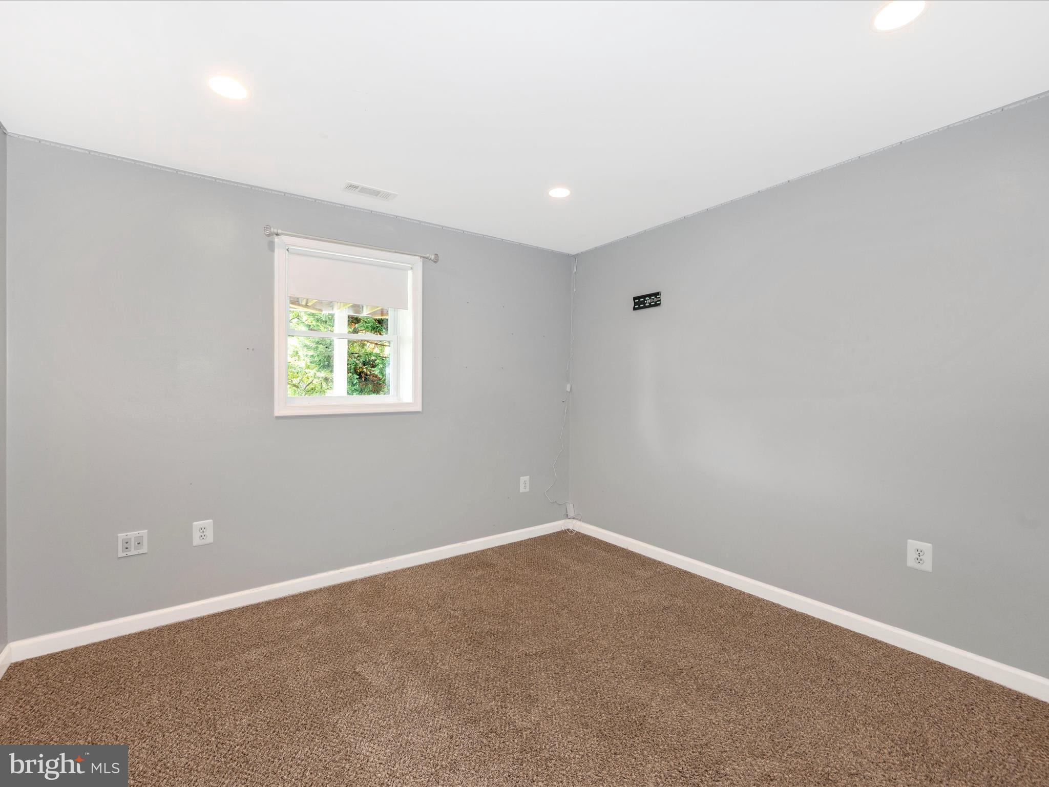 KEEDYSVILLE - Residential