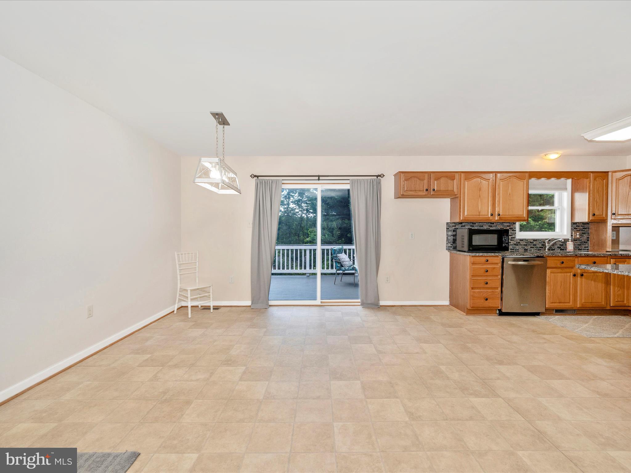 KEEDYSVILLE - Residential