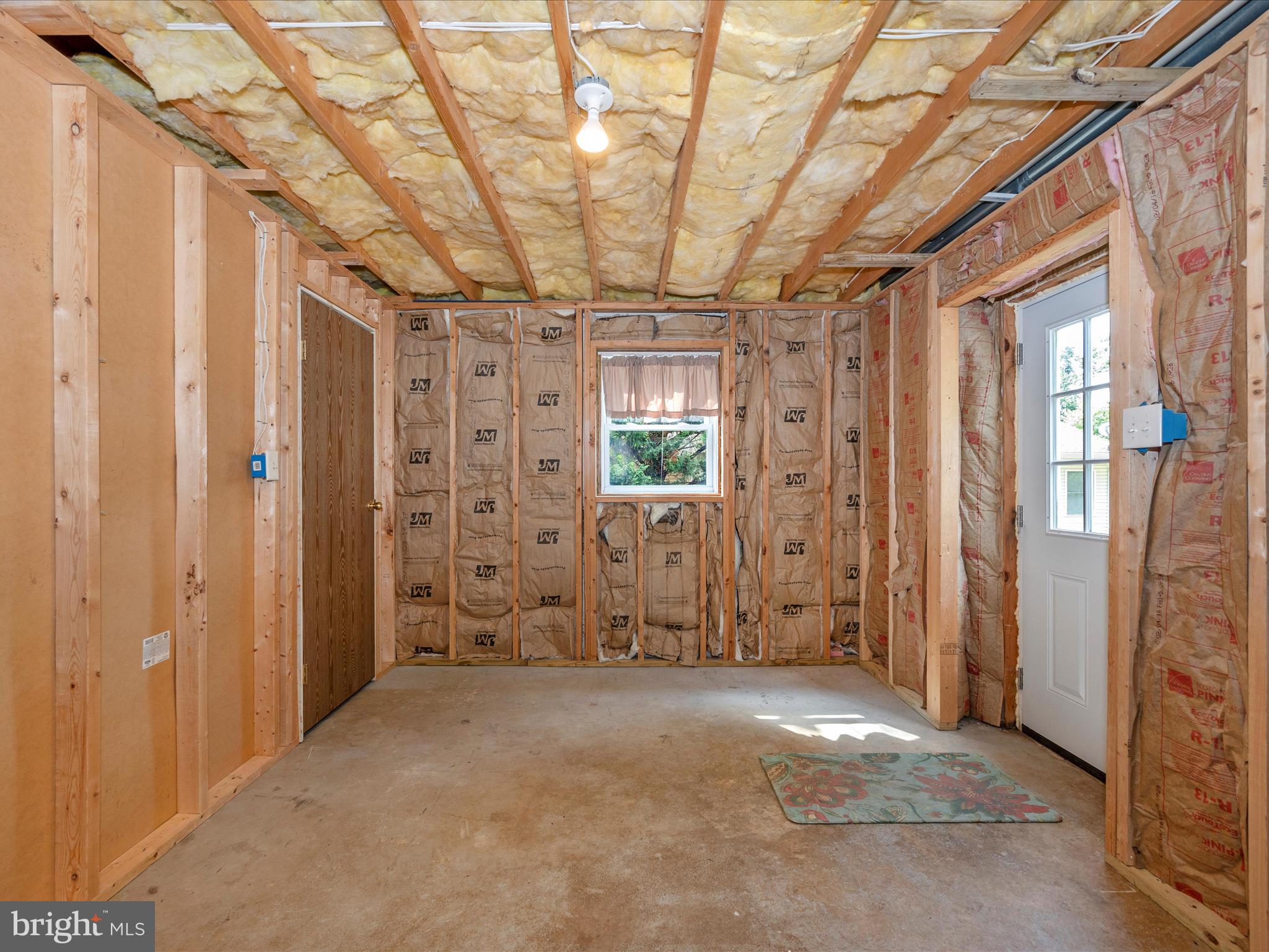 KEEDYSVILLE - Residential